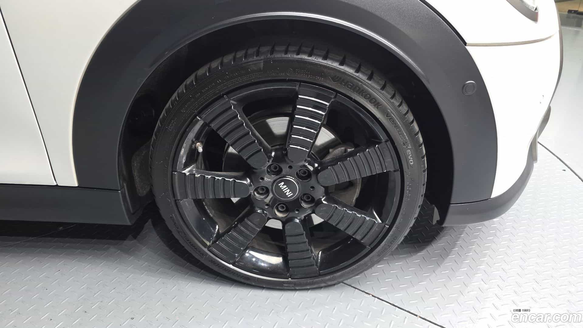 Cooper Convertible Mini 2023.9-OUTER-031
