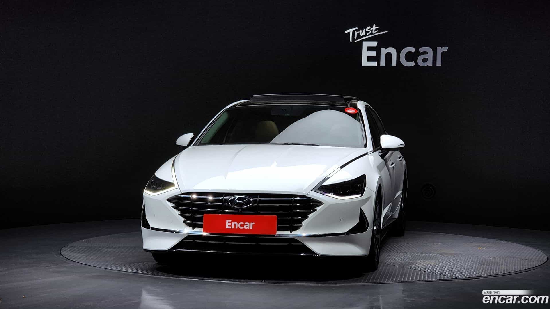Sonata Hyundai 2019.4-OUTER-003