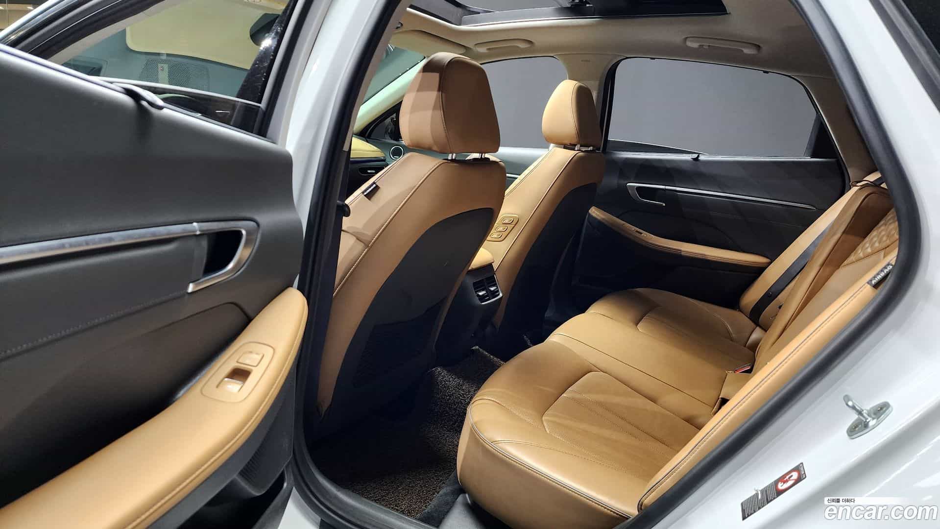 Sonata Hyundai 2019.4-OPTION-016