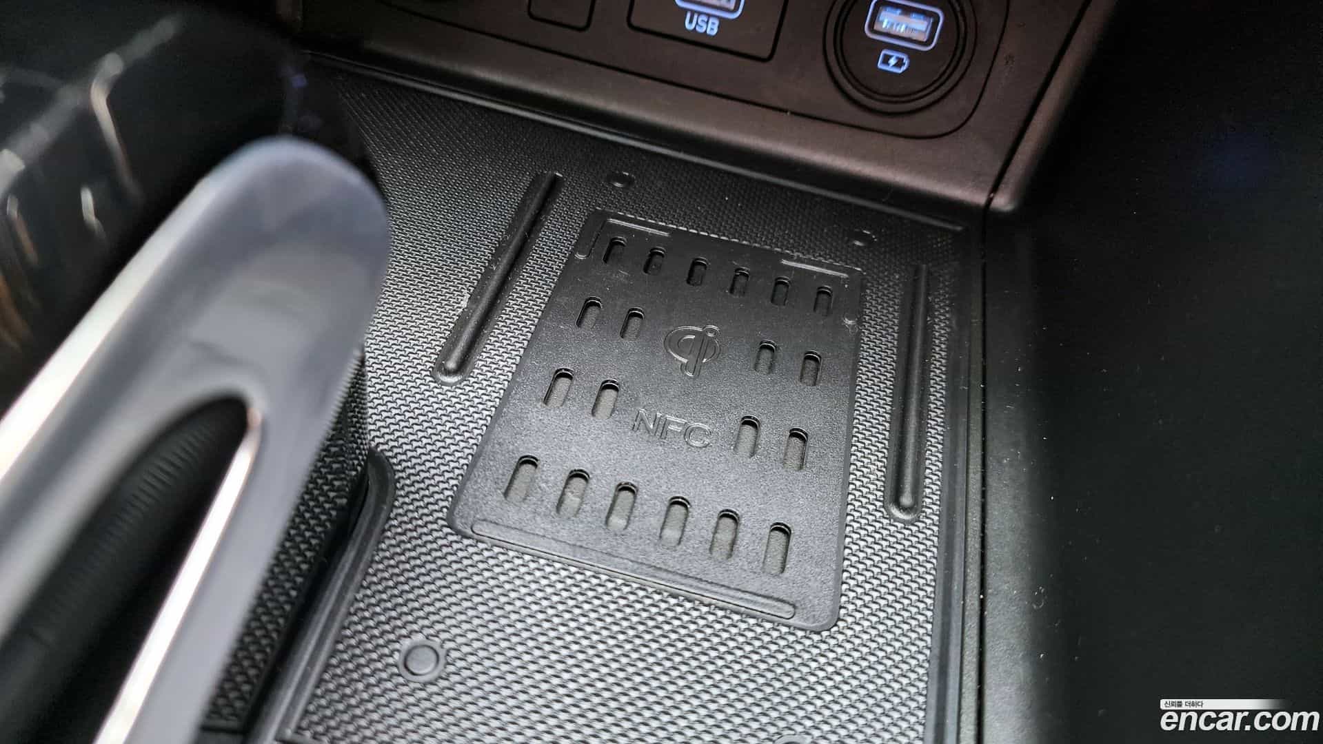 Sonata Hyundai 2019.4-OPTION-017