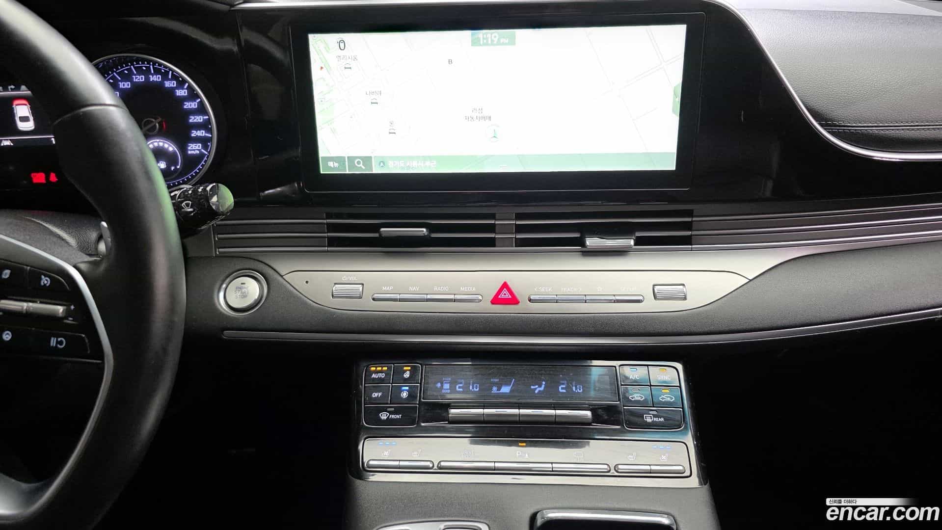 Grandeur Hyundai 2021.8-OPTION-023