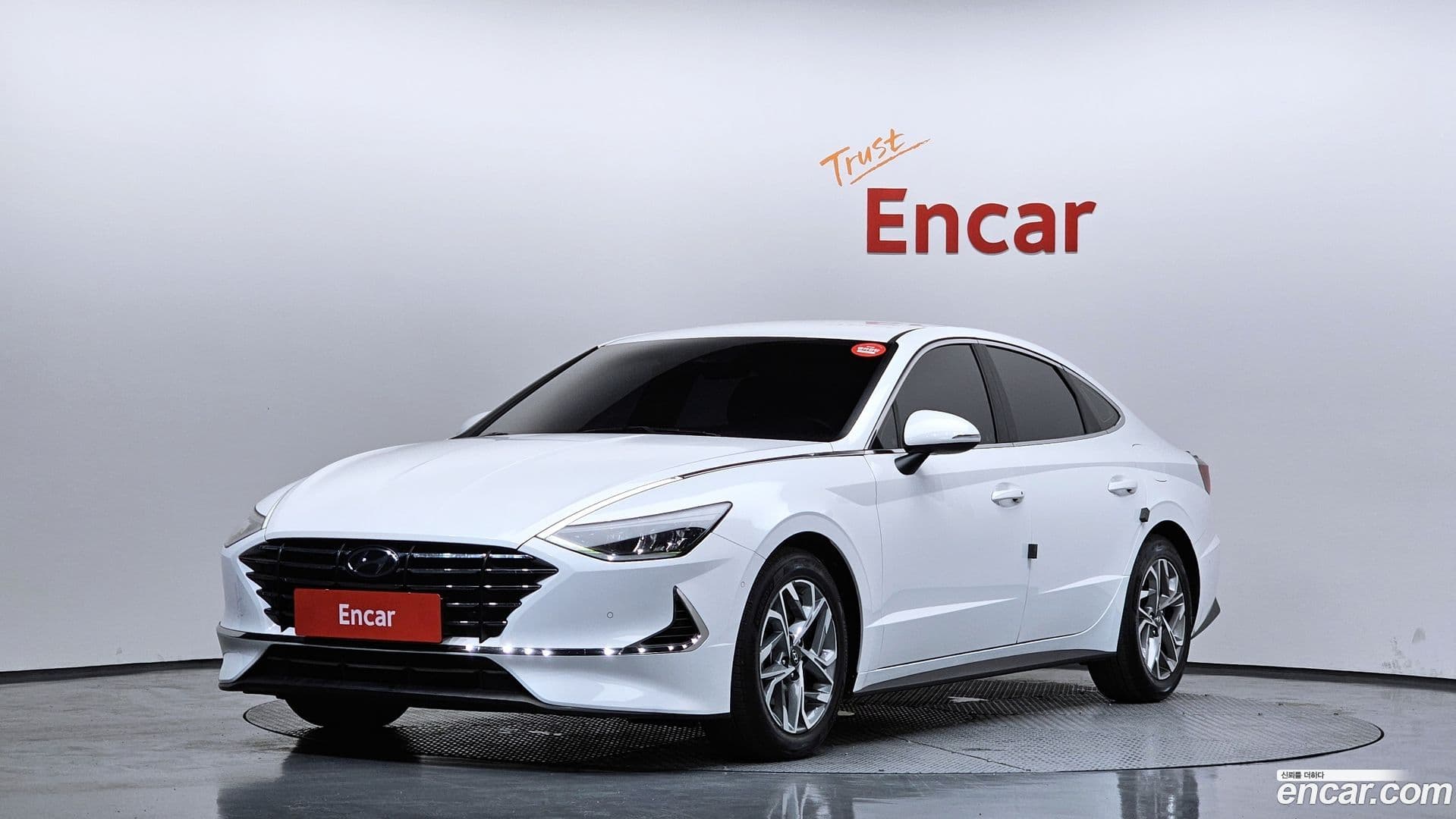 Main__Slider__Photo:Sonata Hyundai 2020.9-0