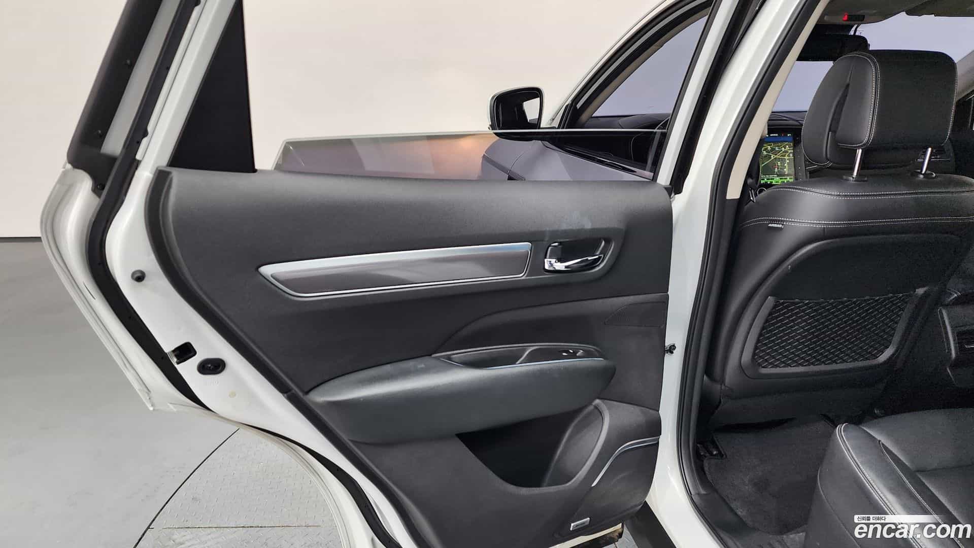 QM6 Renault Korea 2017.1-INNER-035