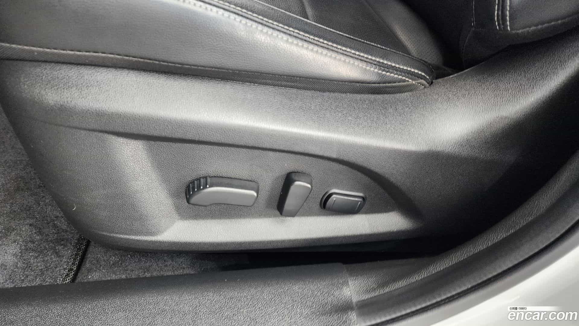 QM6 Renault Korea 2017.1-OPTION-044