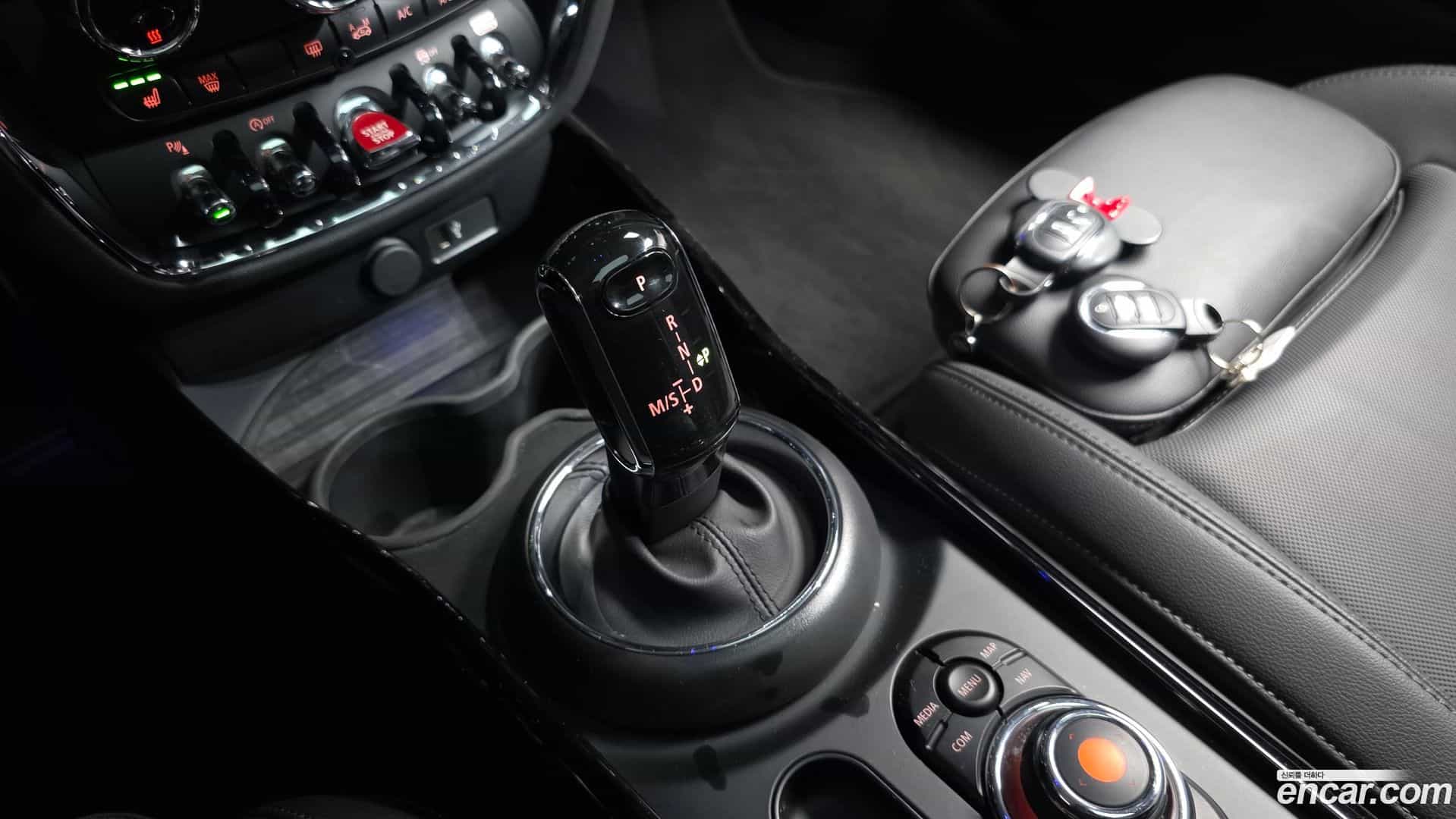 Clubman Mini 2021.3-INNER-009