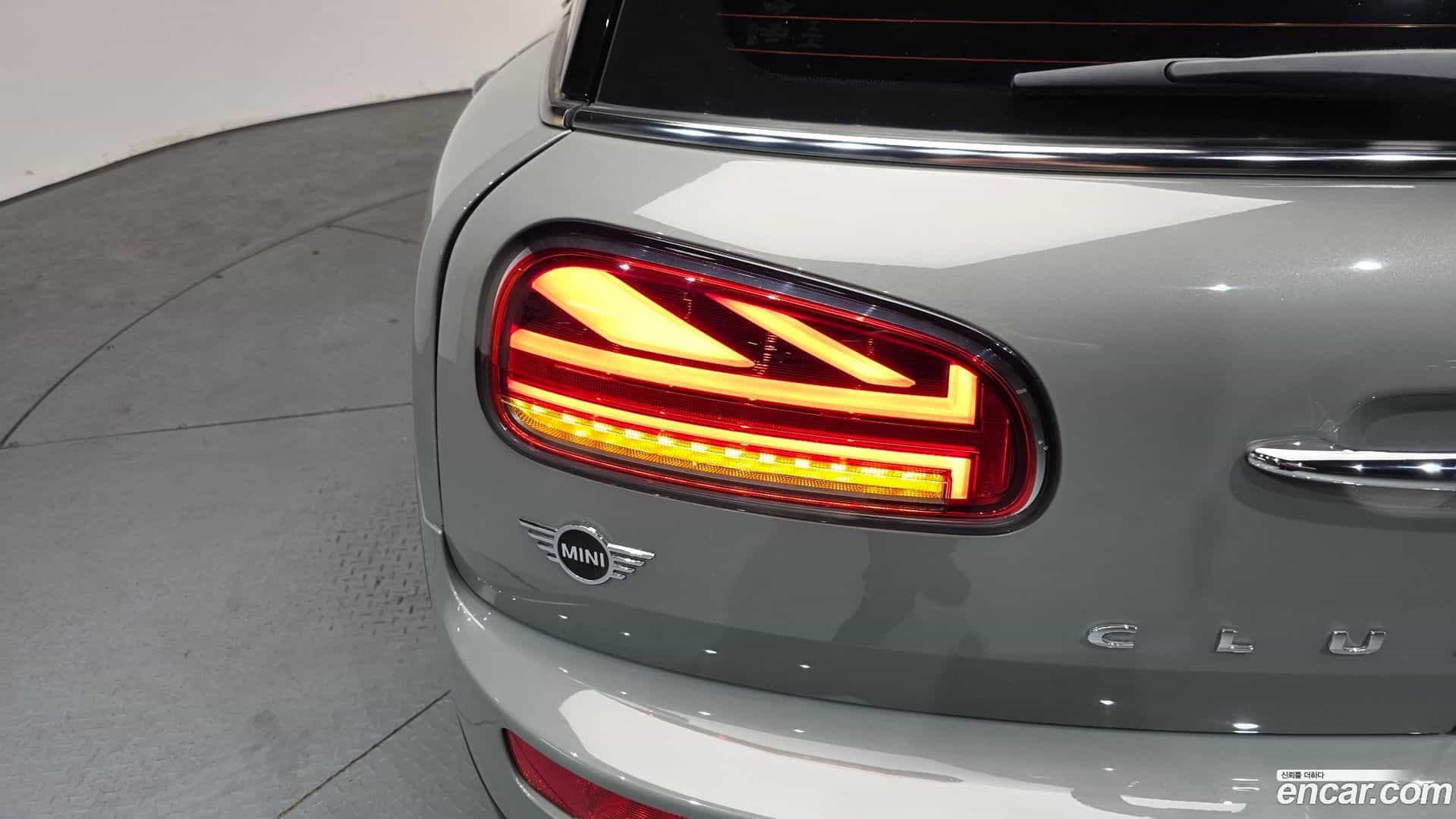 Clubman Mini 2021.3-OUTER-033