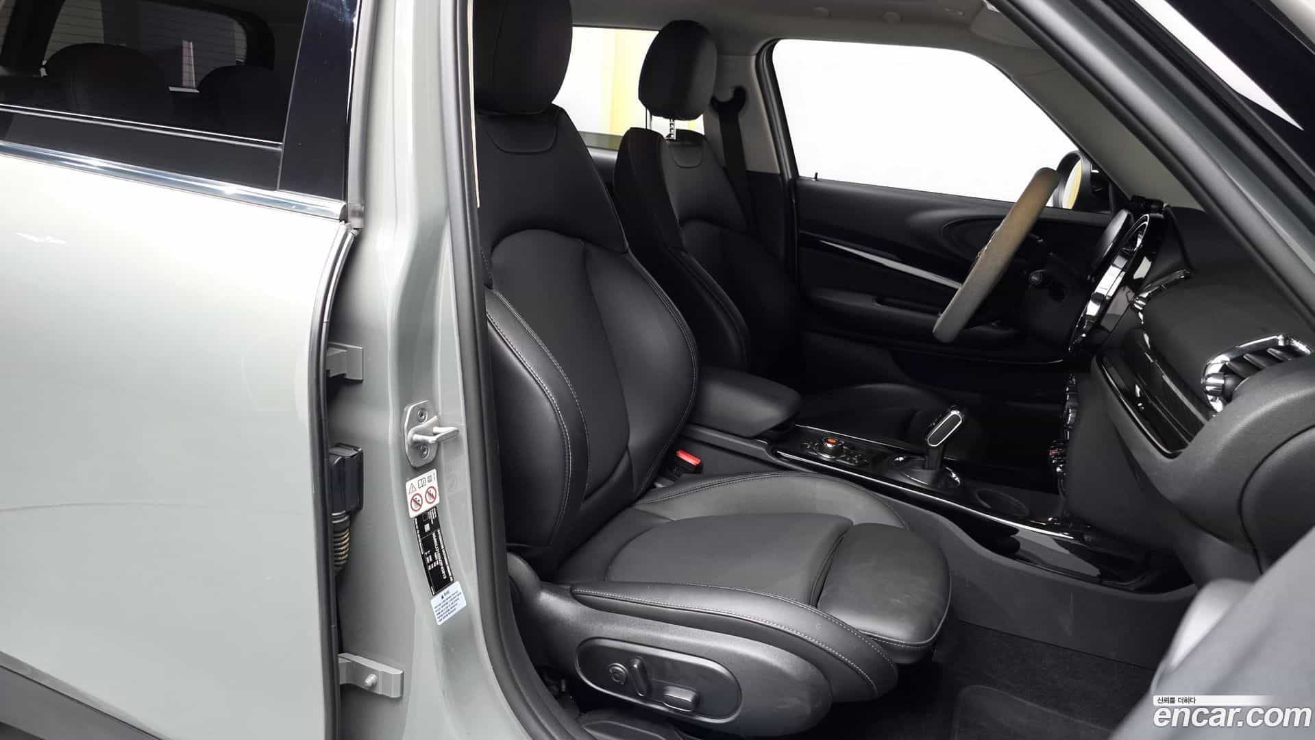 Clubman Mini 2021.3-INNER-036