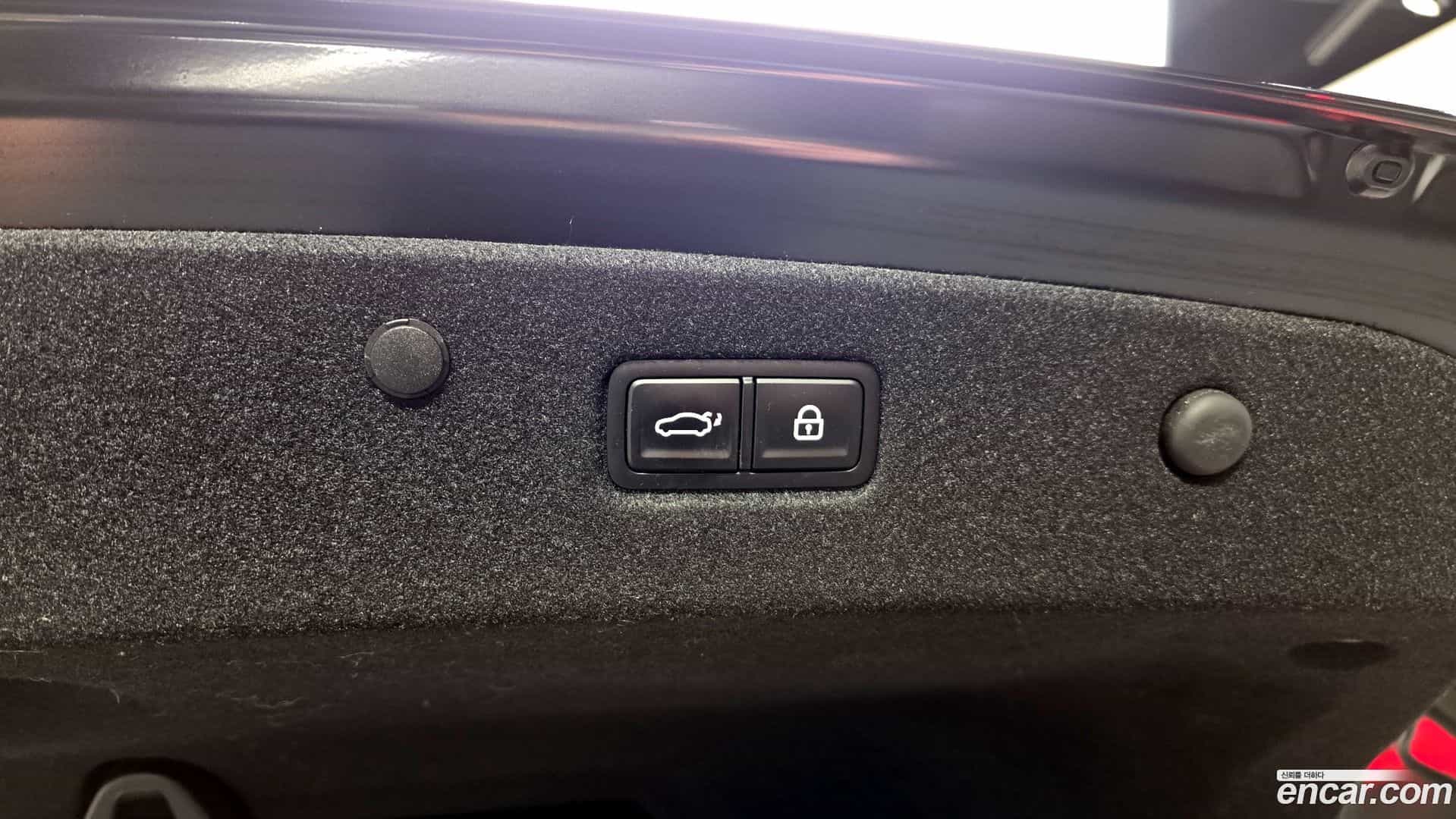 K8 Kia 2022.2-OPTION-044