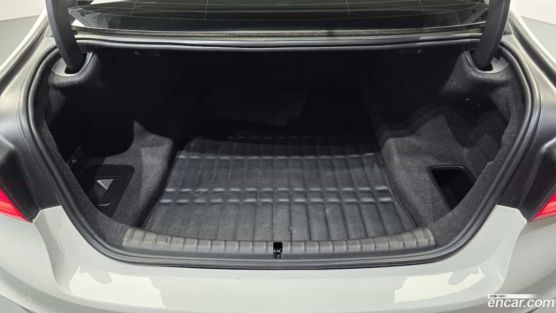 5-Series BMW 2019.4-OPTION-024