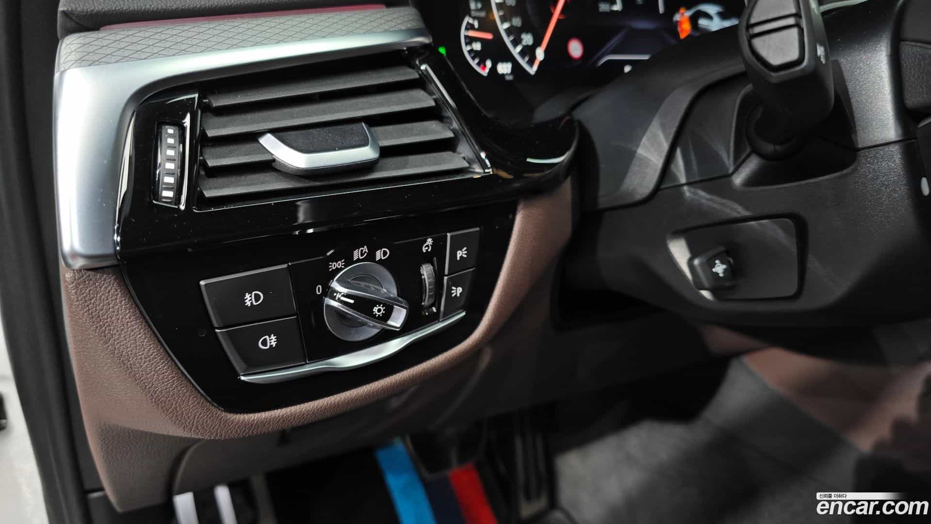 5-Series BMW 2019.4-OPTION-046