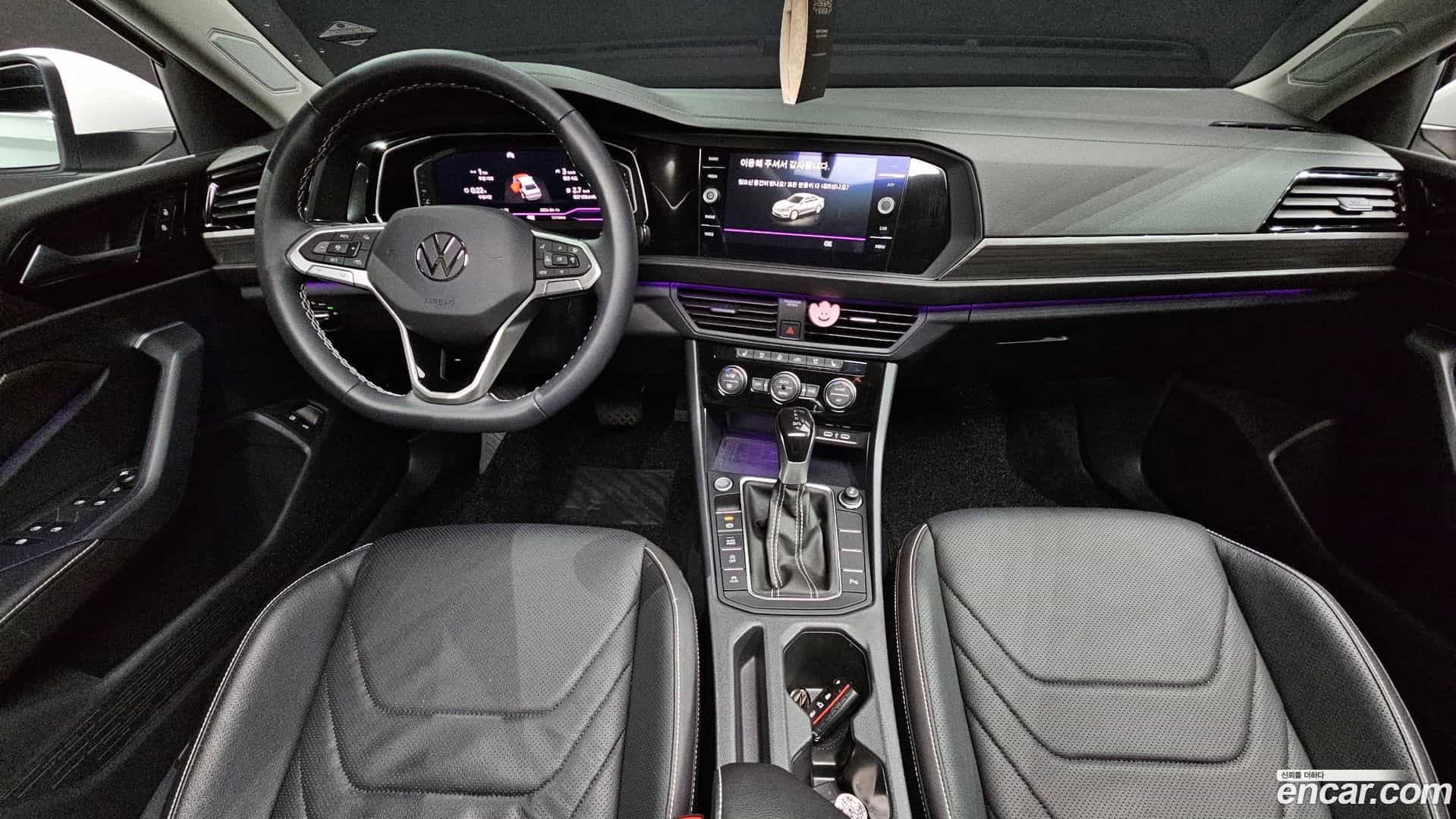Jetta Volkswagen 2023.11-INNER-007