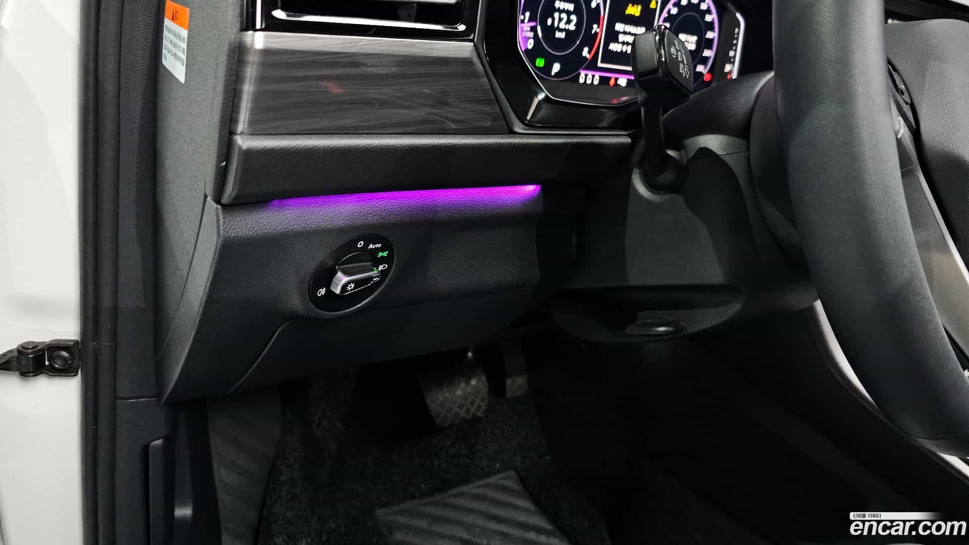 Jetta Volkswagen 2023.11-OPTION-040