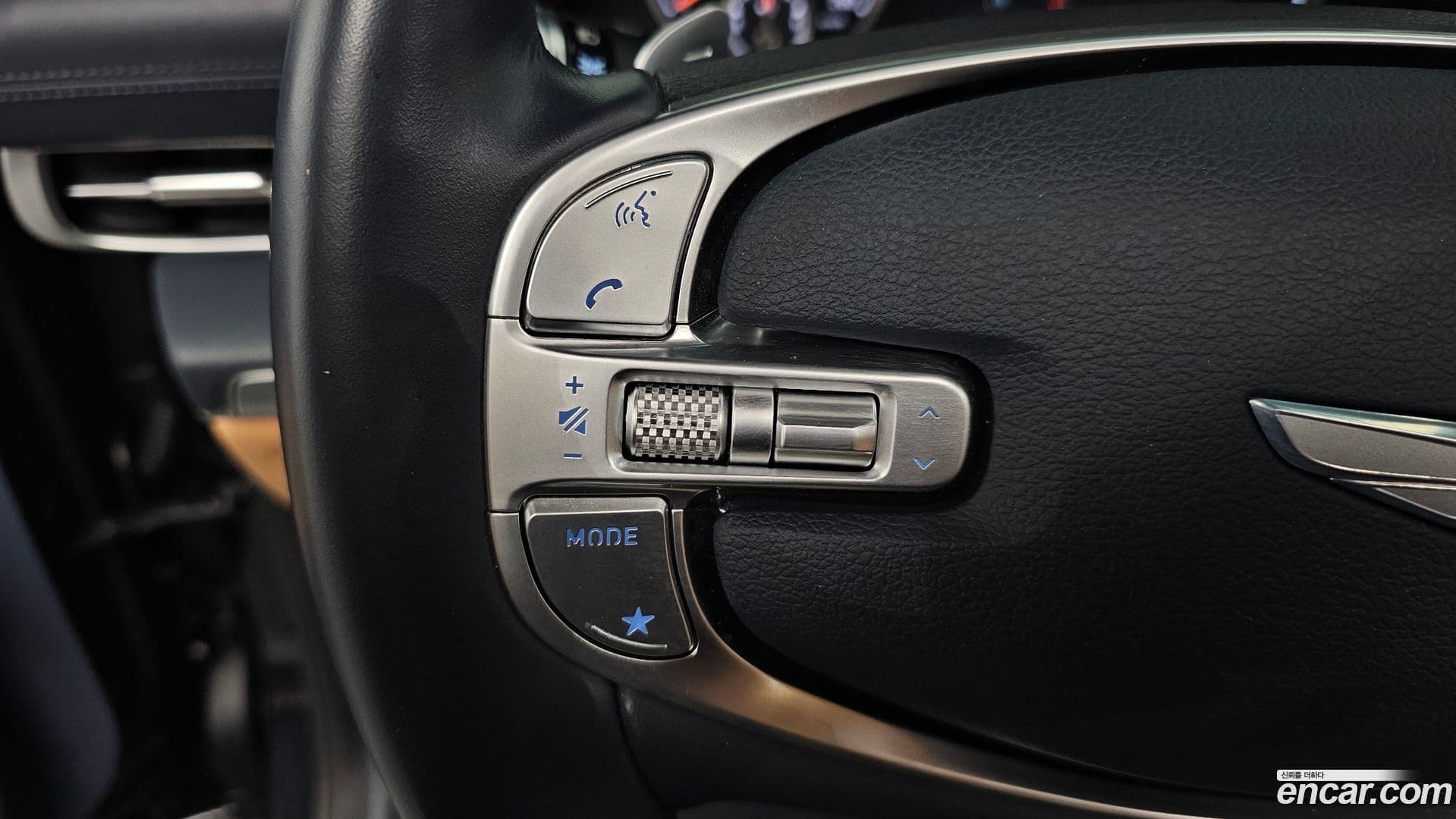 Main__Slider__Photo:GV80 Genesis 2021.10-34