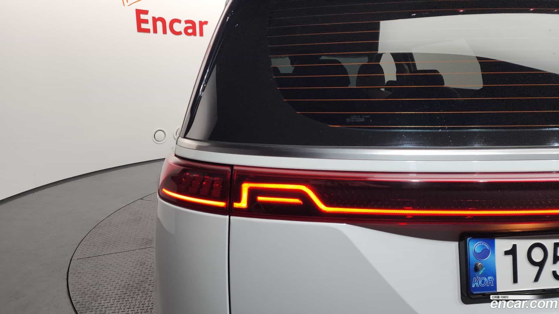 Canival Kia 2023.0-OUTER-033