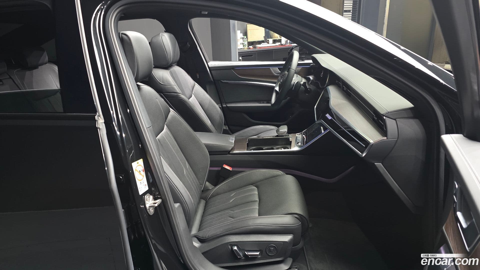 Main__Slider__Photo:A6 Audi 2024.11-10