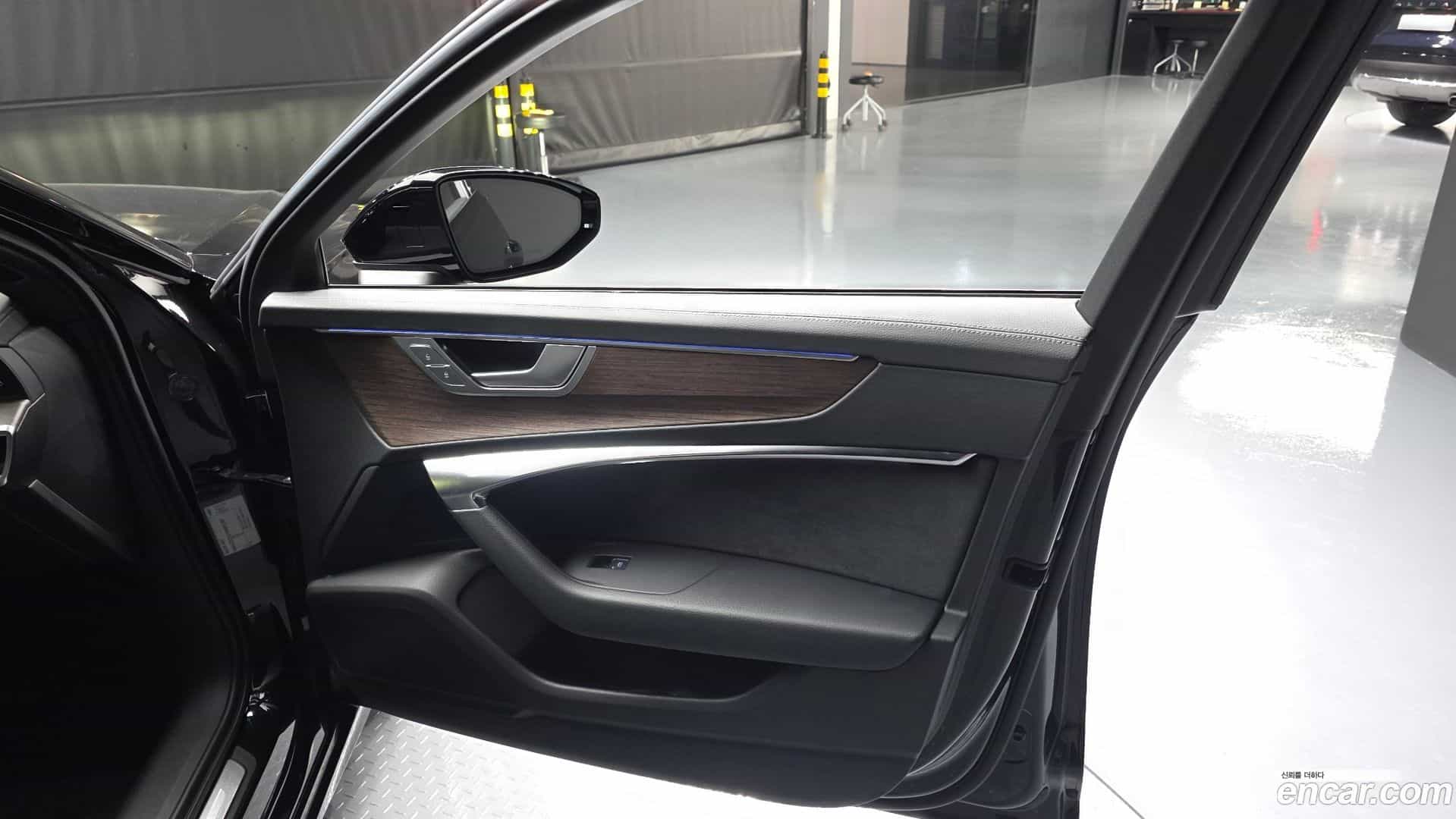 A6 Audi 2024.11-INNER-034