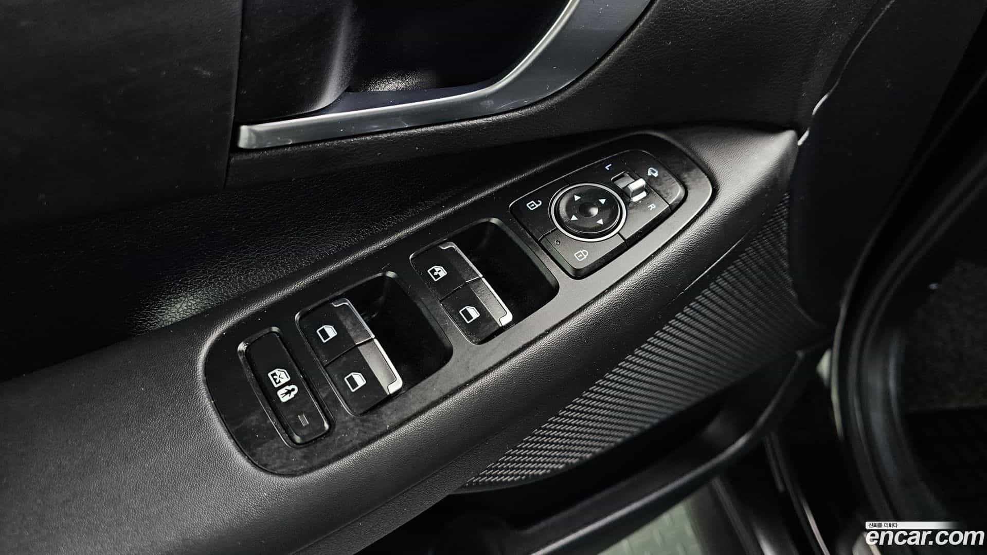 Sonata Hyundai 2019.7-OPTION-040