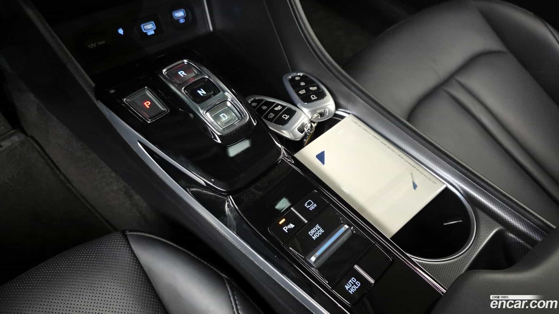Sonata Hyundai 2019.10-INNER-009