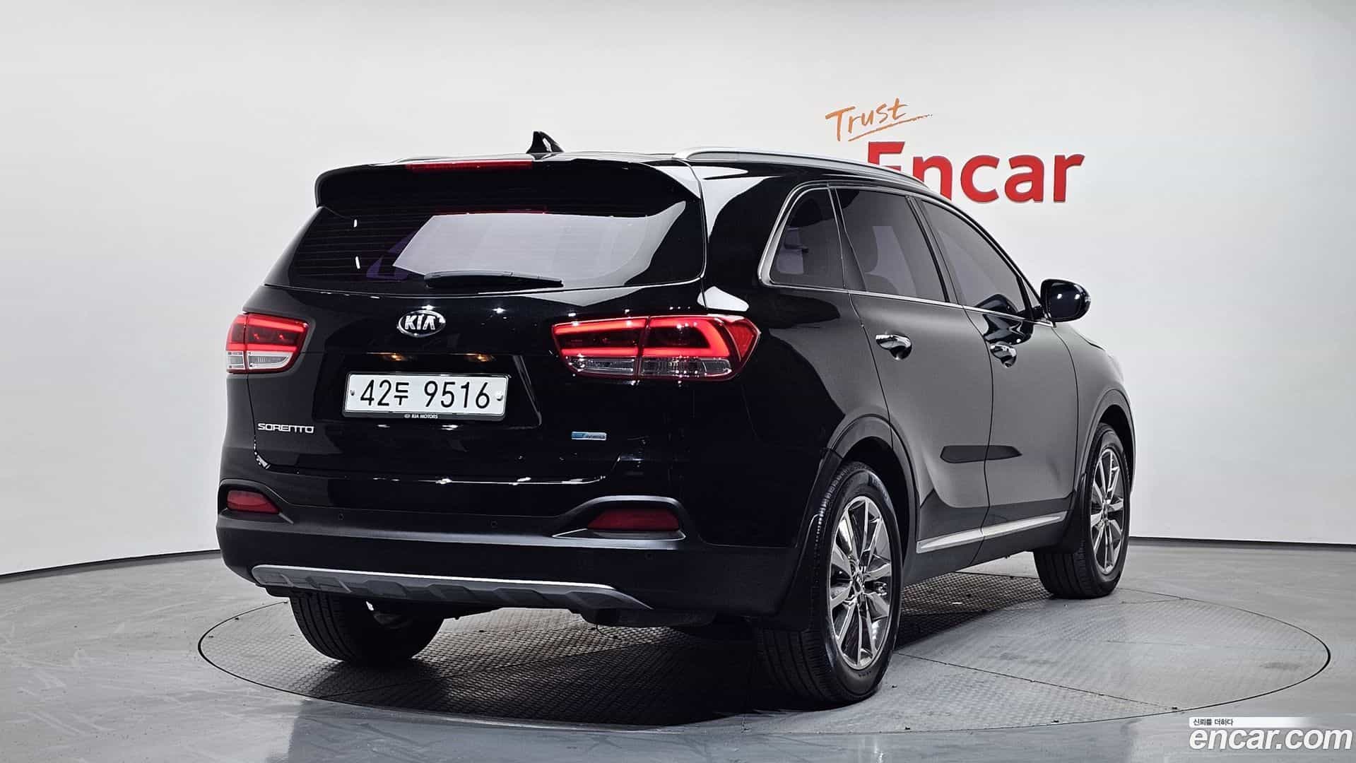Sorento Kia 2015.2-OUTER-002