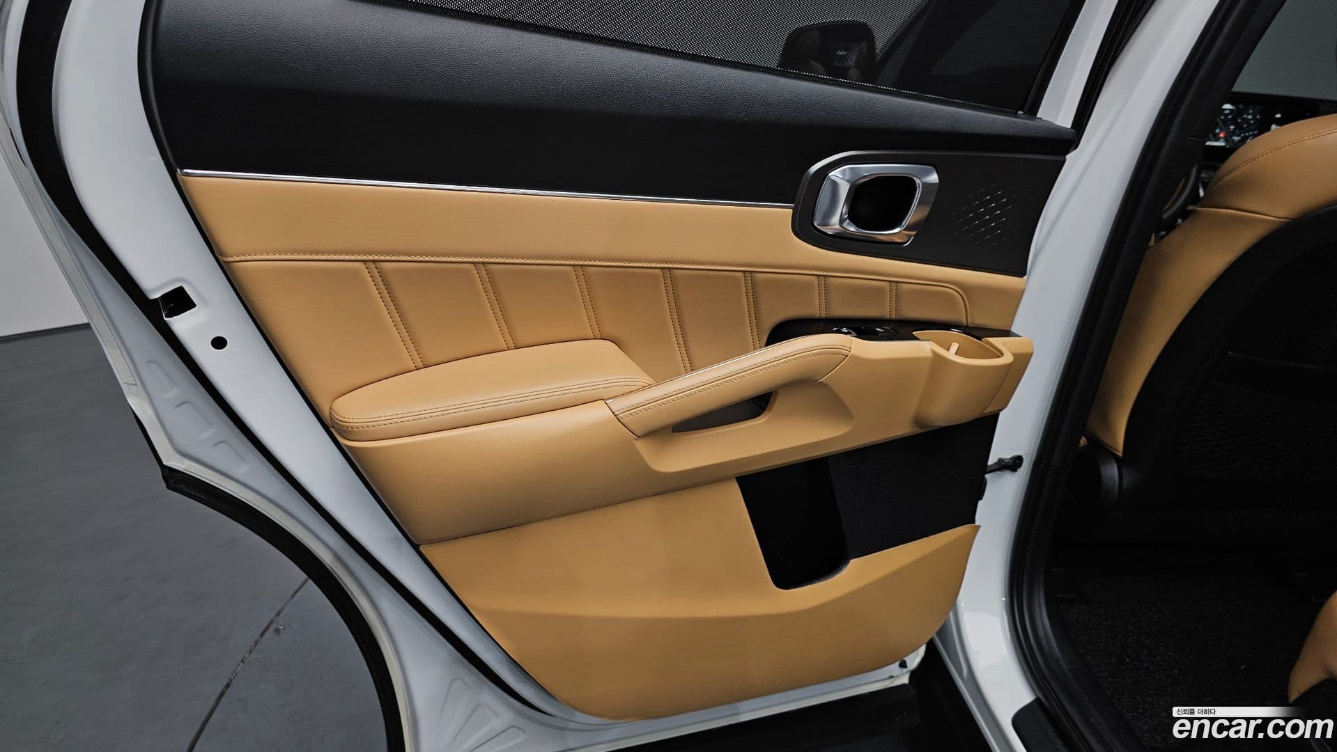 Main__Slider__Photo:Sorento Kia 2022.11-24