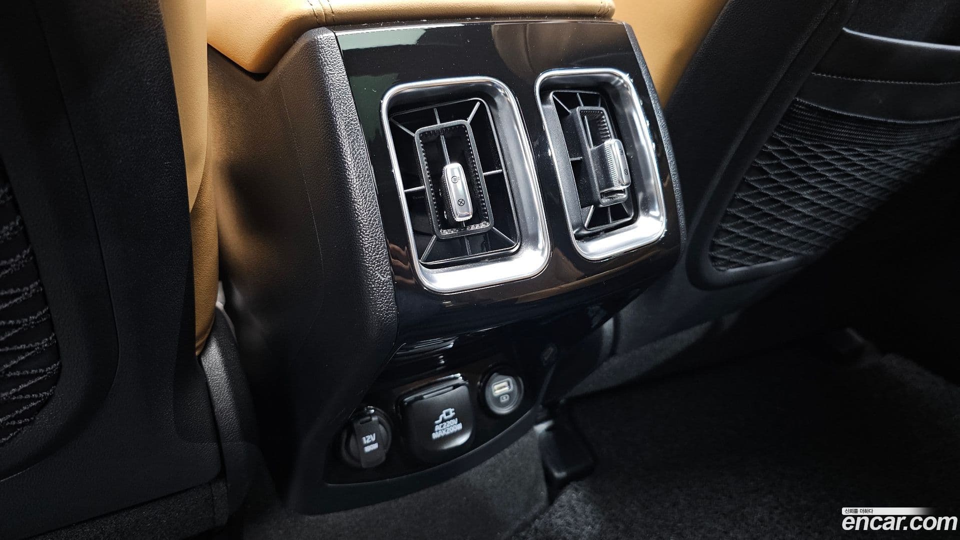 Main__Slider__Photo:Sorento Kia 2022.11-30