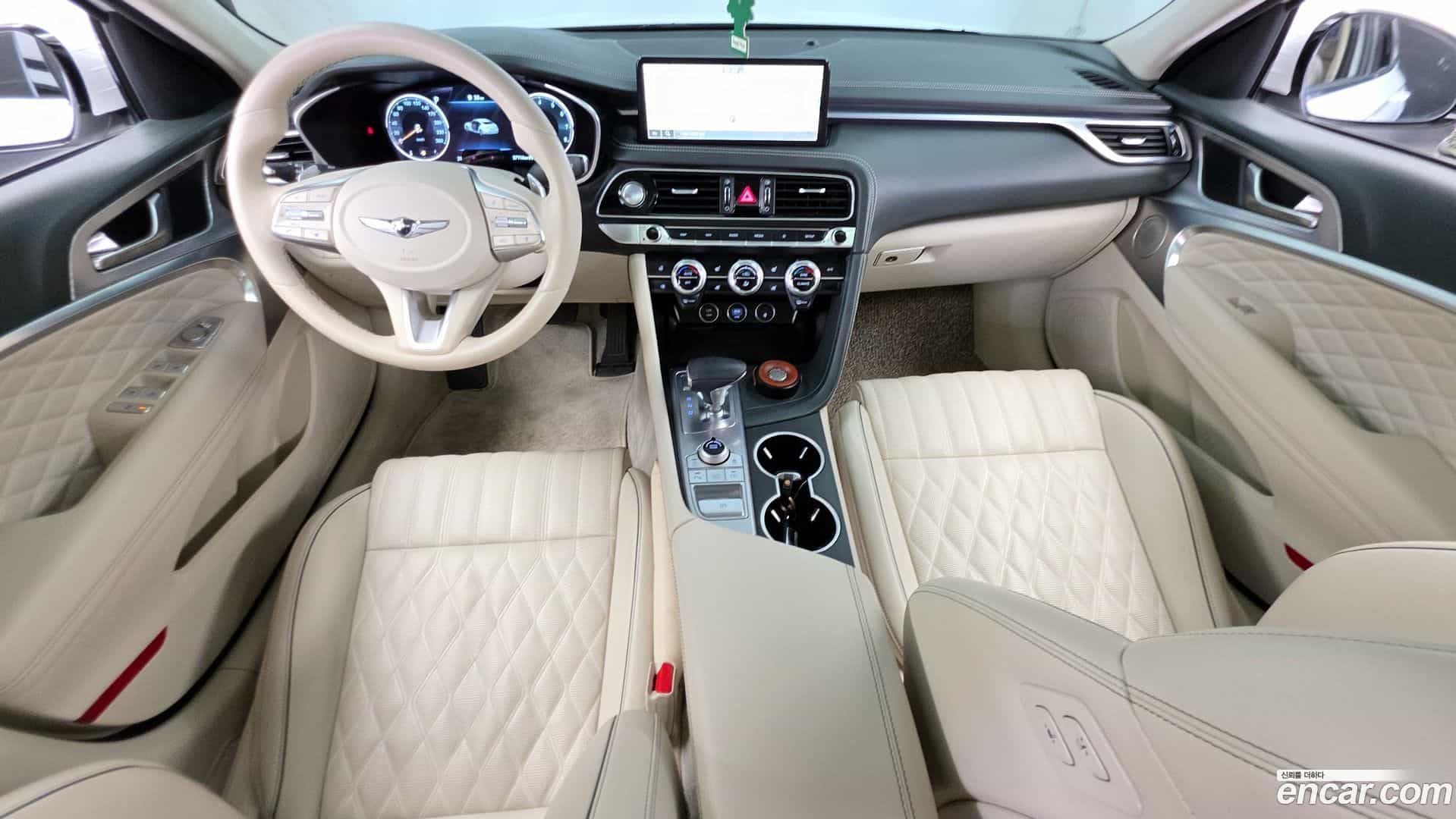 G70 Genesis 2021.11-INNER-007