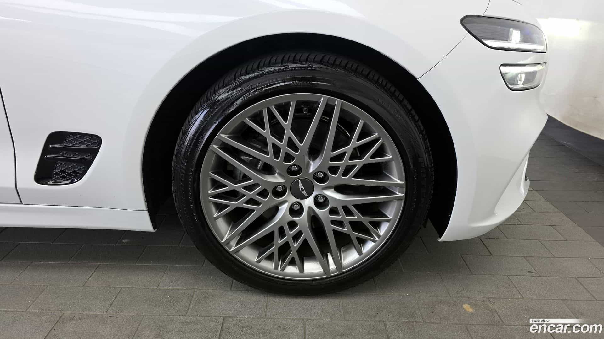 G70 Genesis 2021.11-OUTER-031