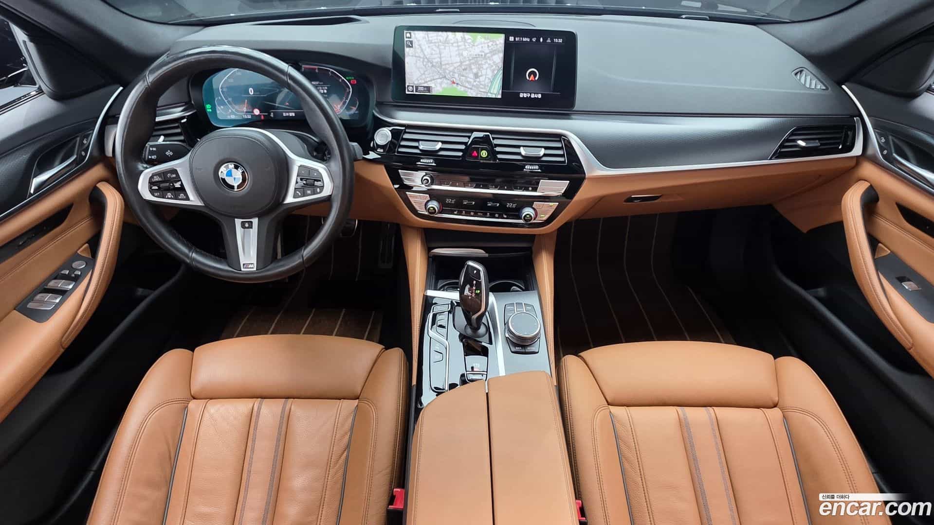 5-Series BMW 2021.11-INNER-007