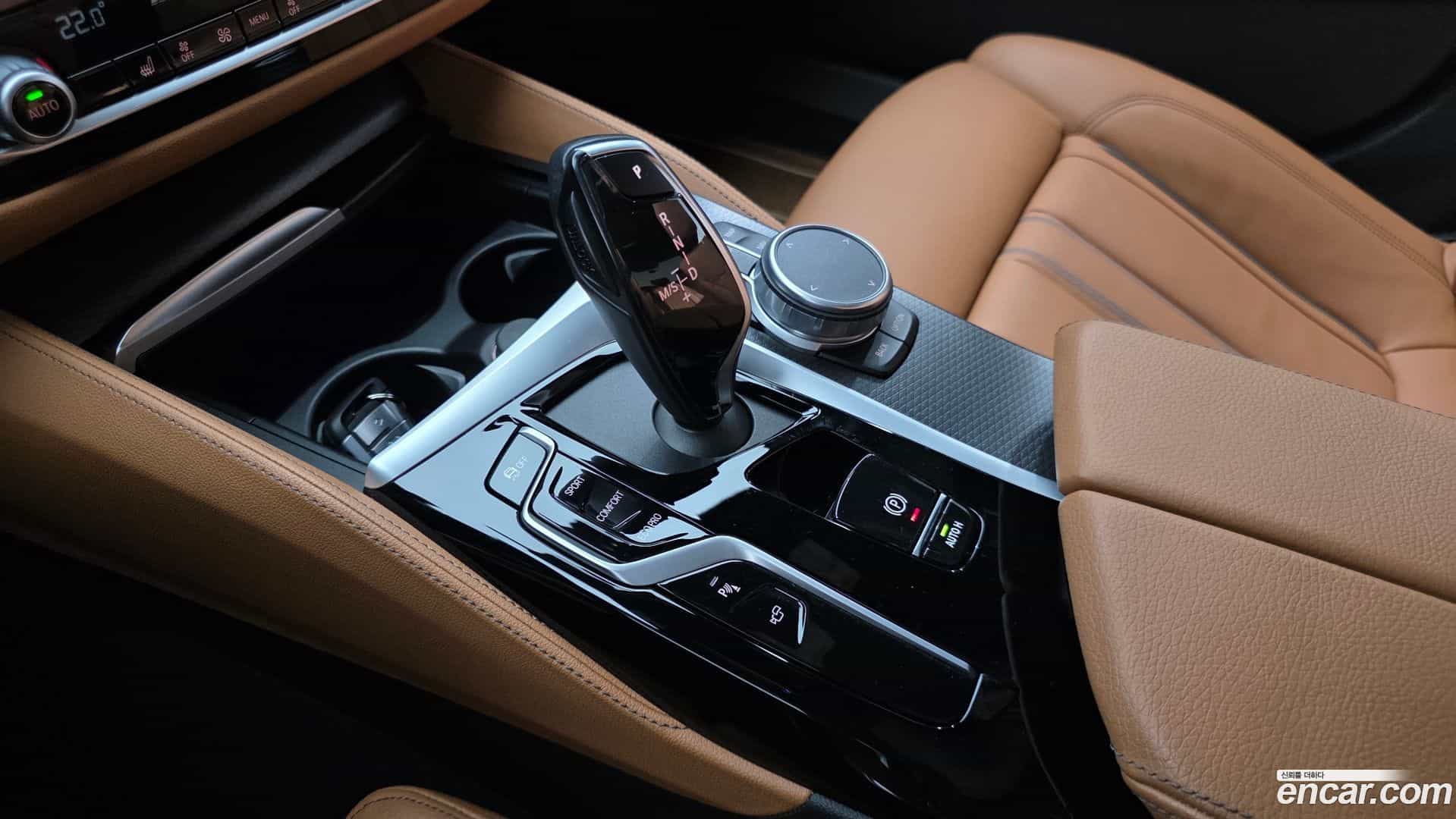 5-Series BMW 2021.11-INNER-009