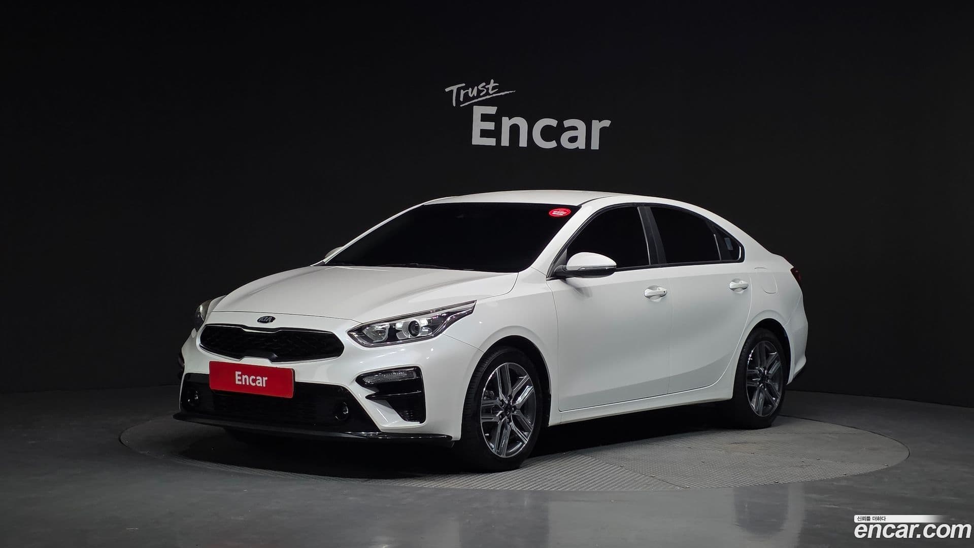 Main__Slider__Photo:K3 Kia 2019.3-0