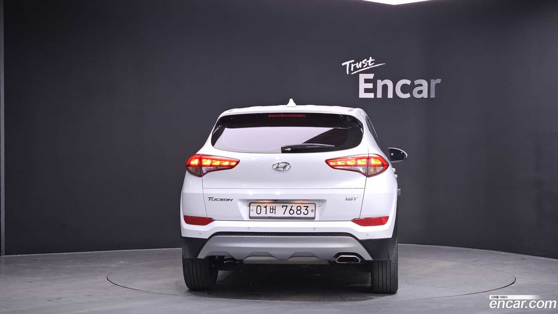 Tucson Hyundai 2018.4-OUTER-004