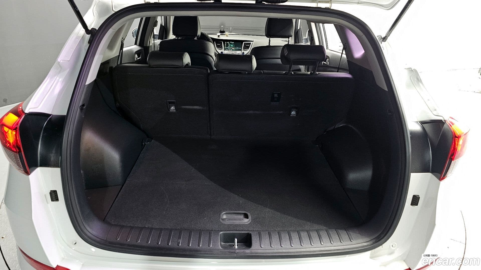 Main__Slider__Photo:Tucson Hyundai 2018.4-19