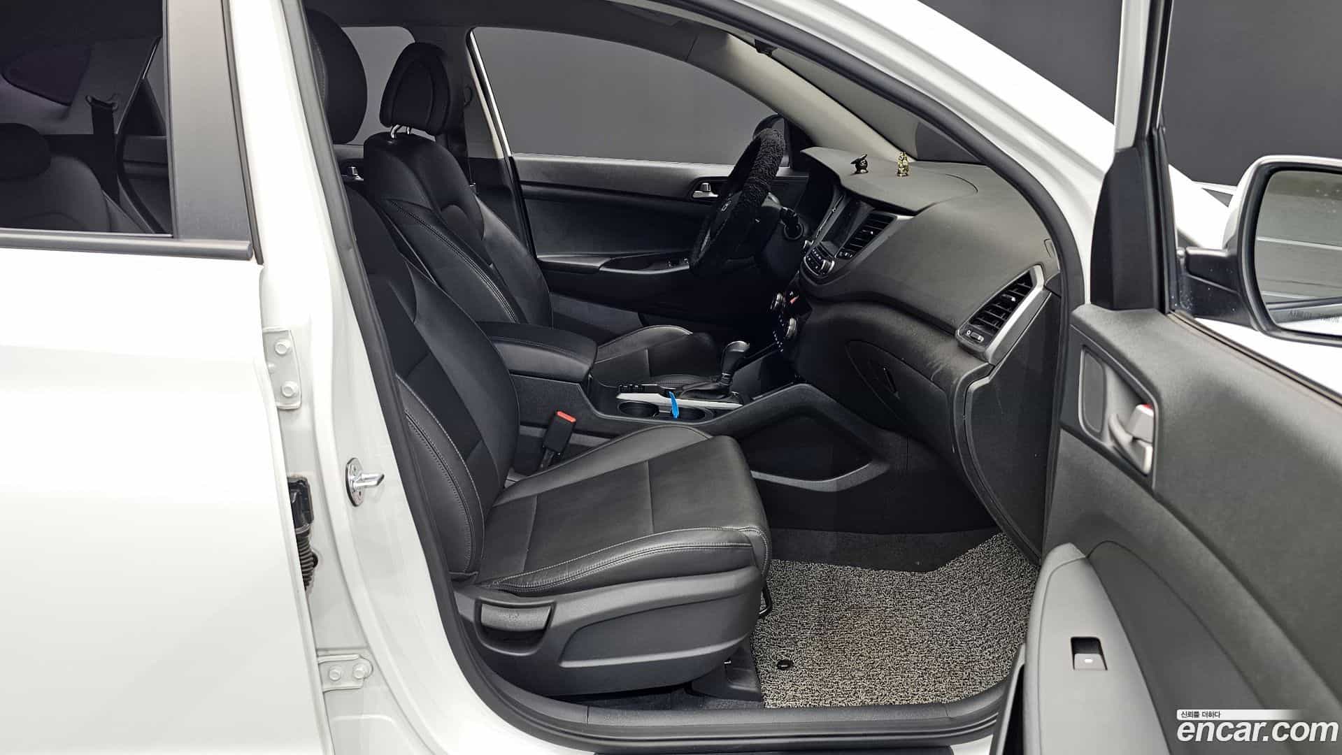 Tucson Hyundai 2018.4-INNER-036