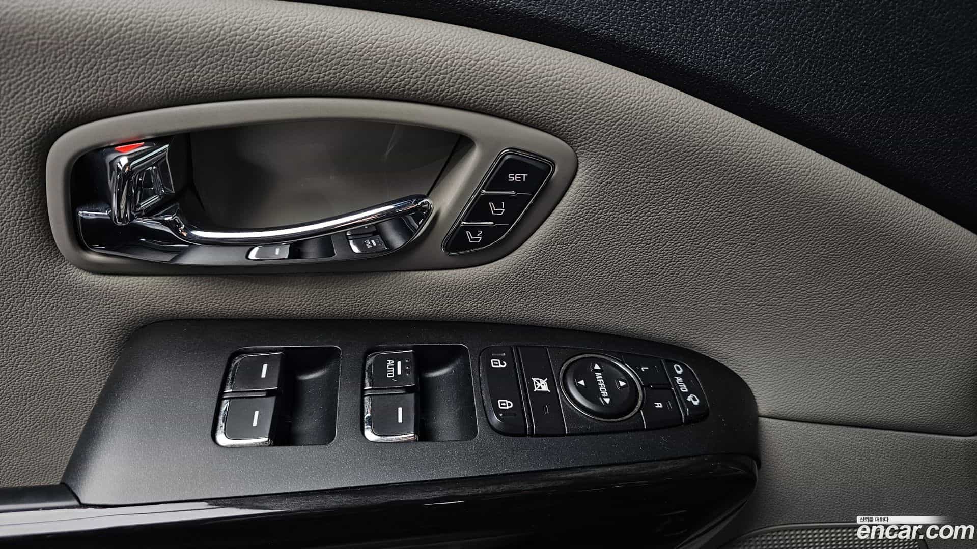 Canival Kia 2019.1-OPTION-022