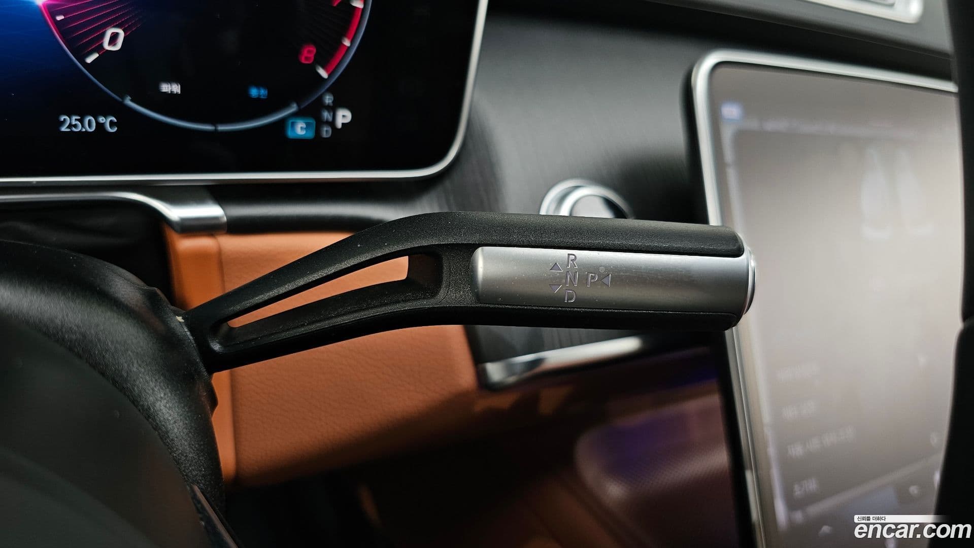 Main__Slider__Photo:S-Class Mercedes-Benz 2022.0-8