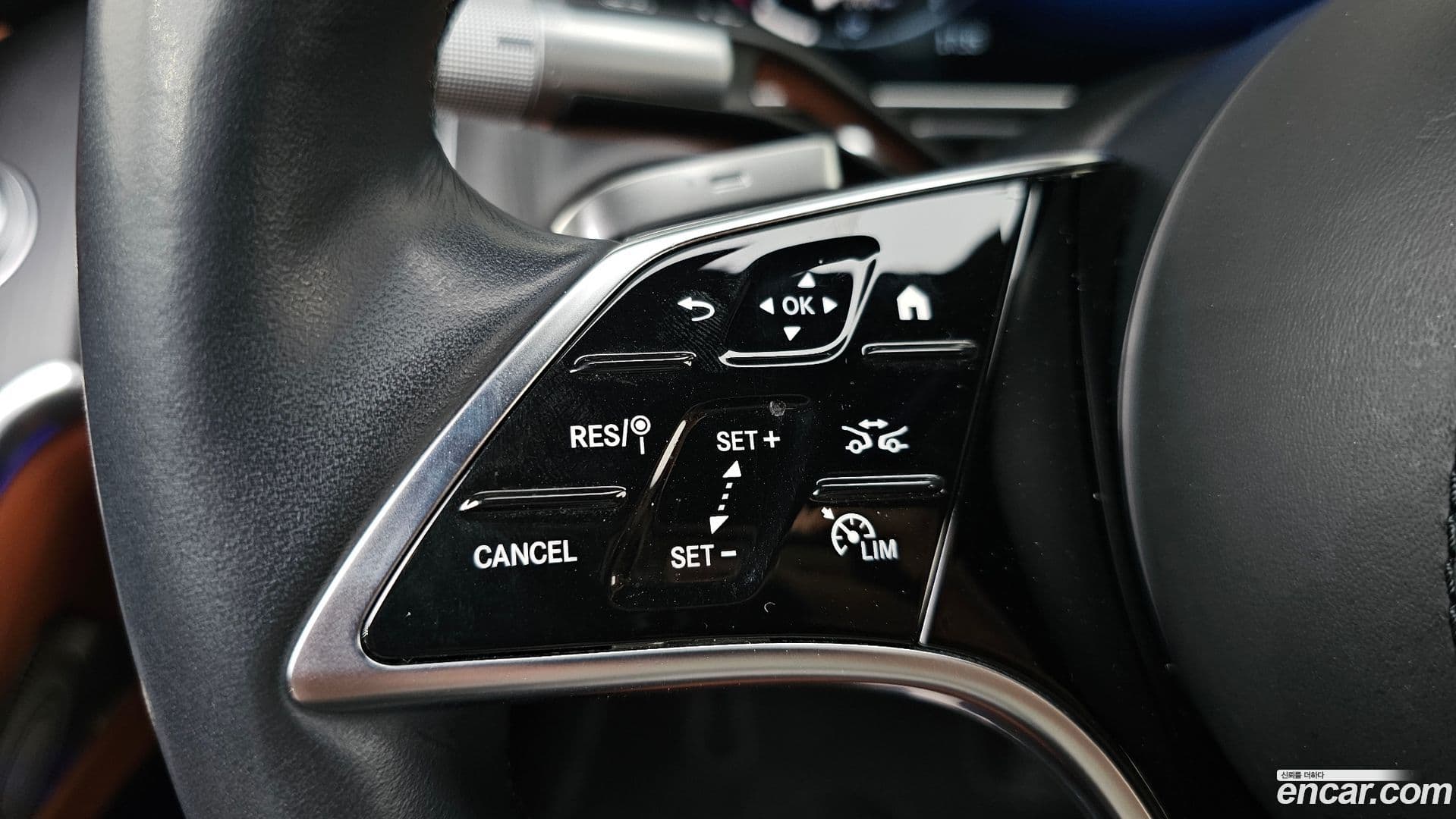 Main__Slider__Photo:S-Class Mercedes-Benz 2022.0-33