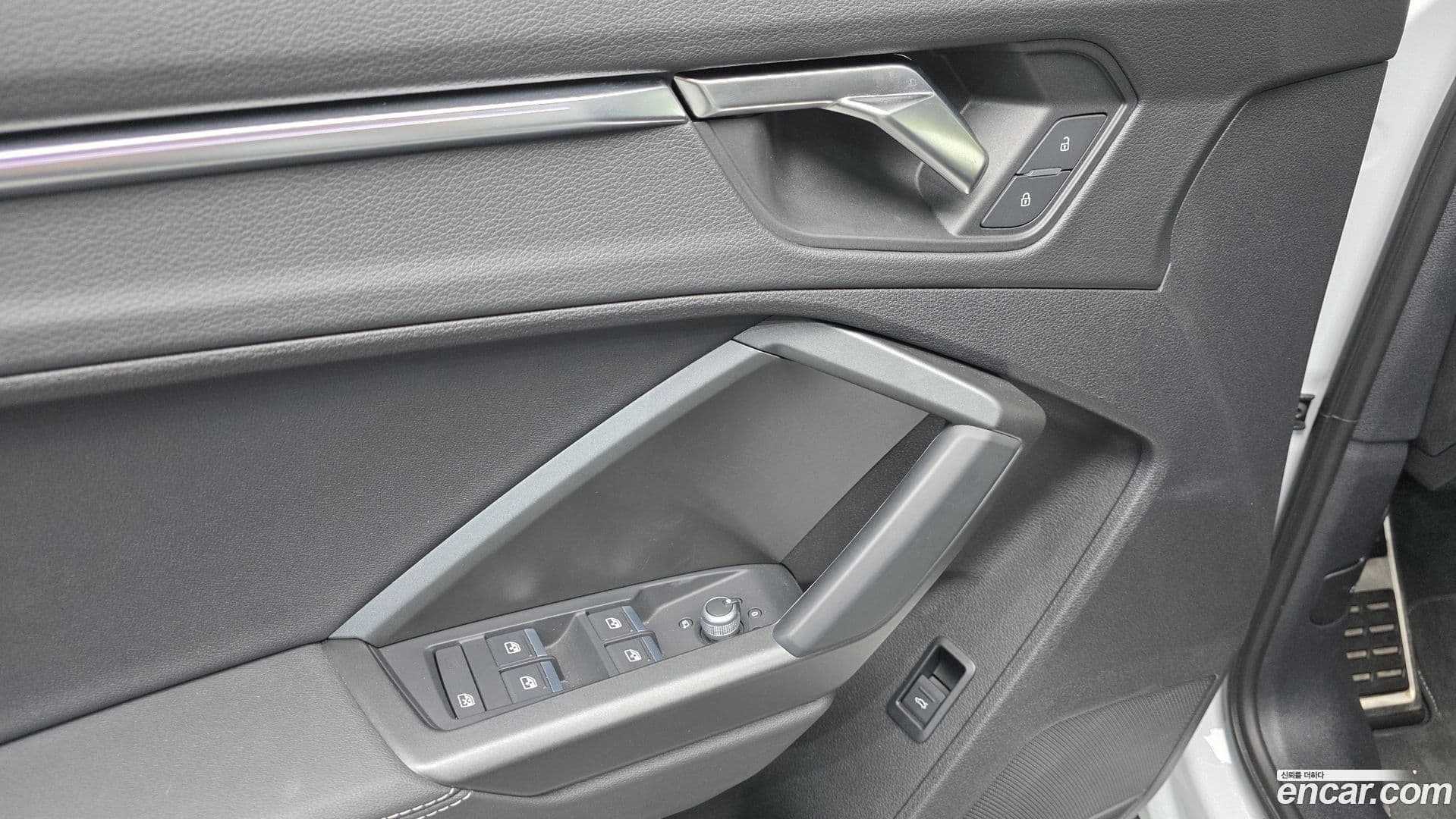 Main__Slider__Photo:Q3 Audi 2022.8-12