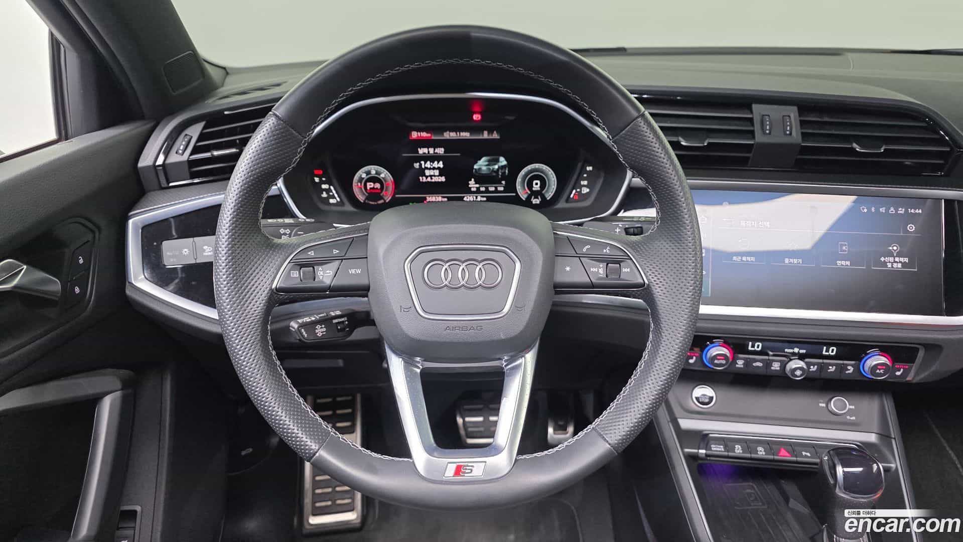 Q3 Audi 2022.8-OPTION-019