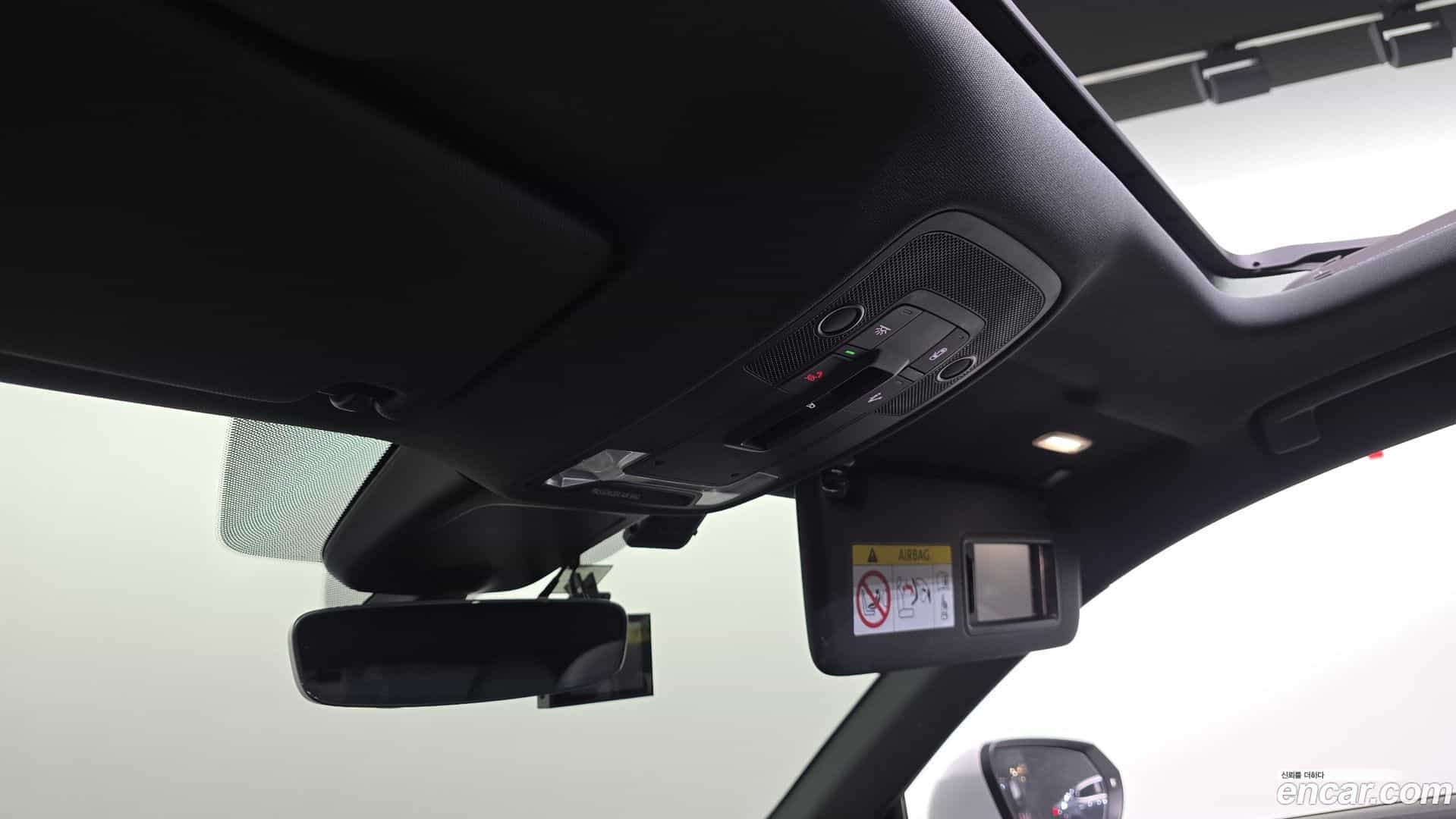 Q3 Audi 2022.8-OPTION-046