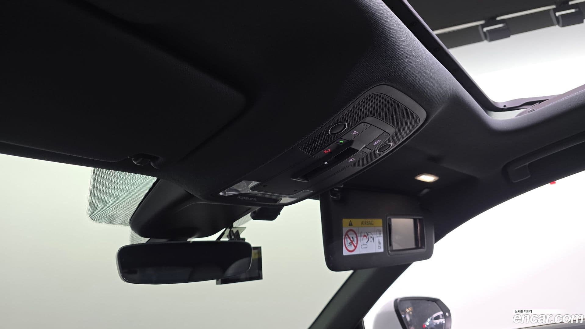 Main__Slider__Photo:Q3 Audi 2022.8-31