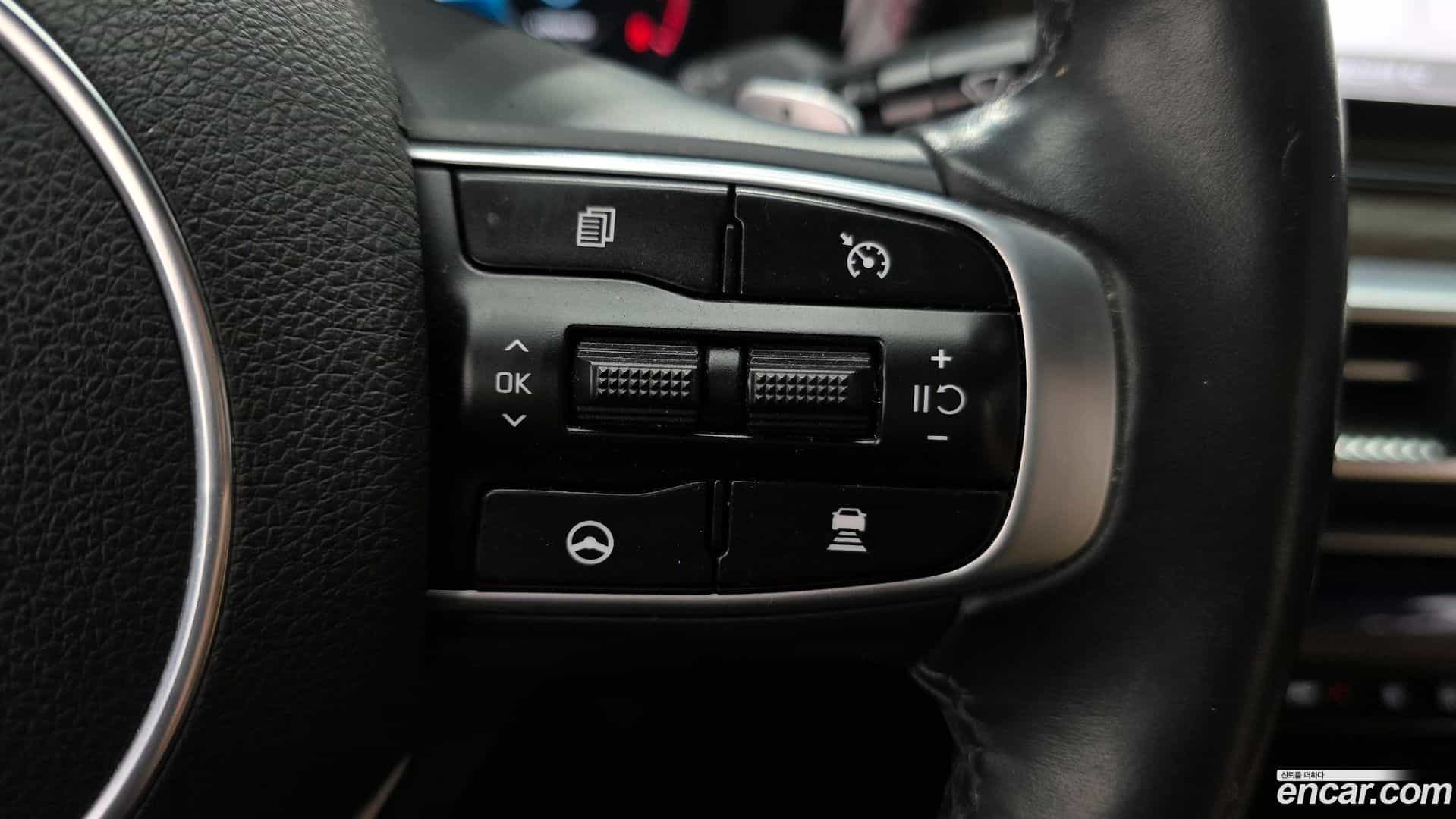 K5 Kia 2021.2-OPTION-044