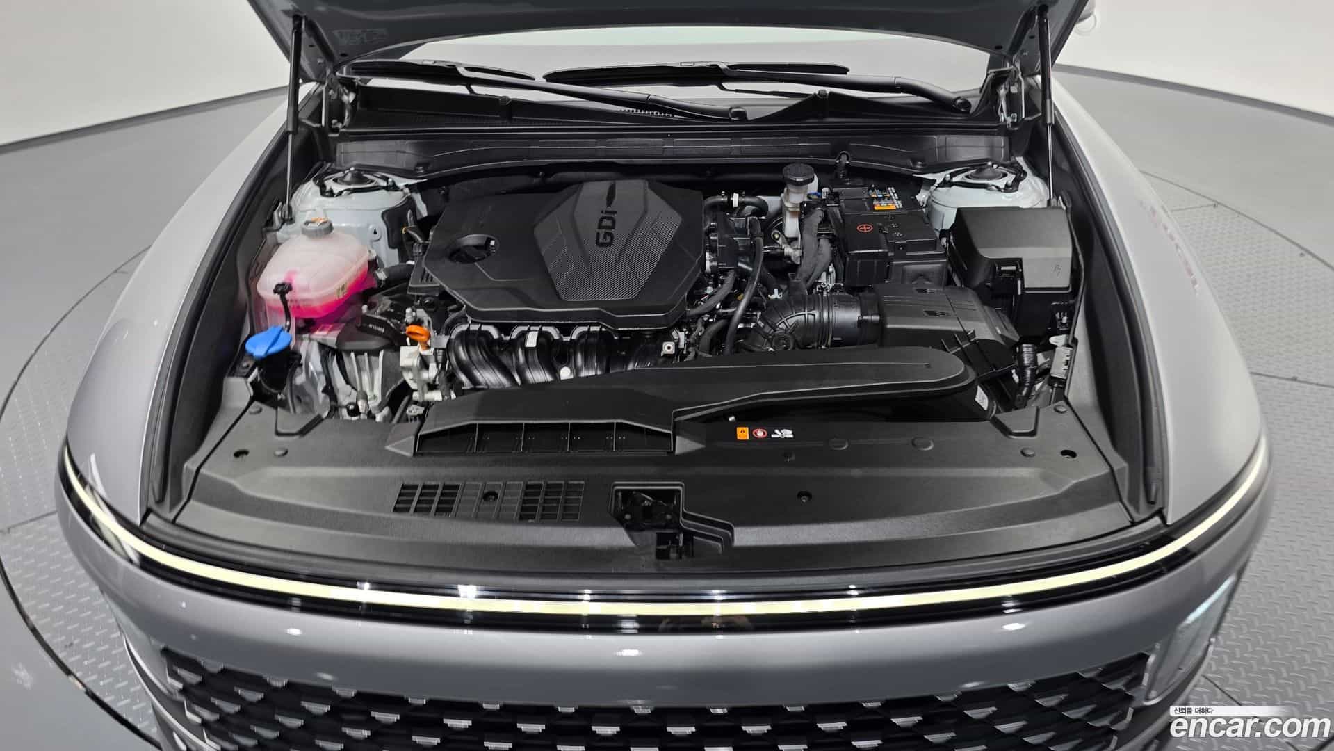 Grandeur Hyundai 2023.2-OUTER-006
