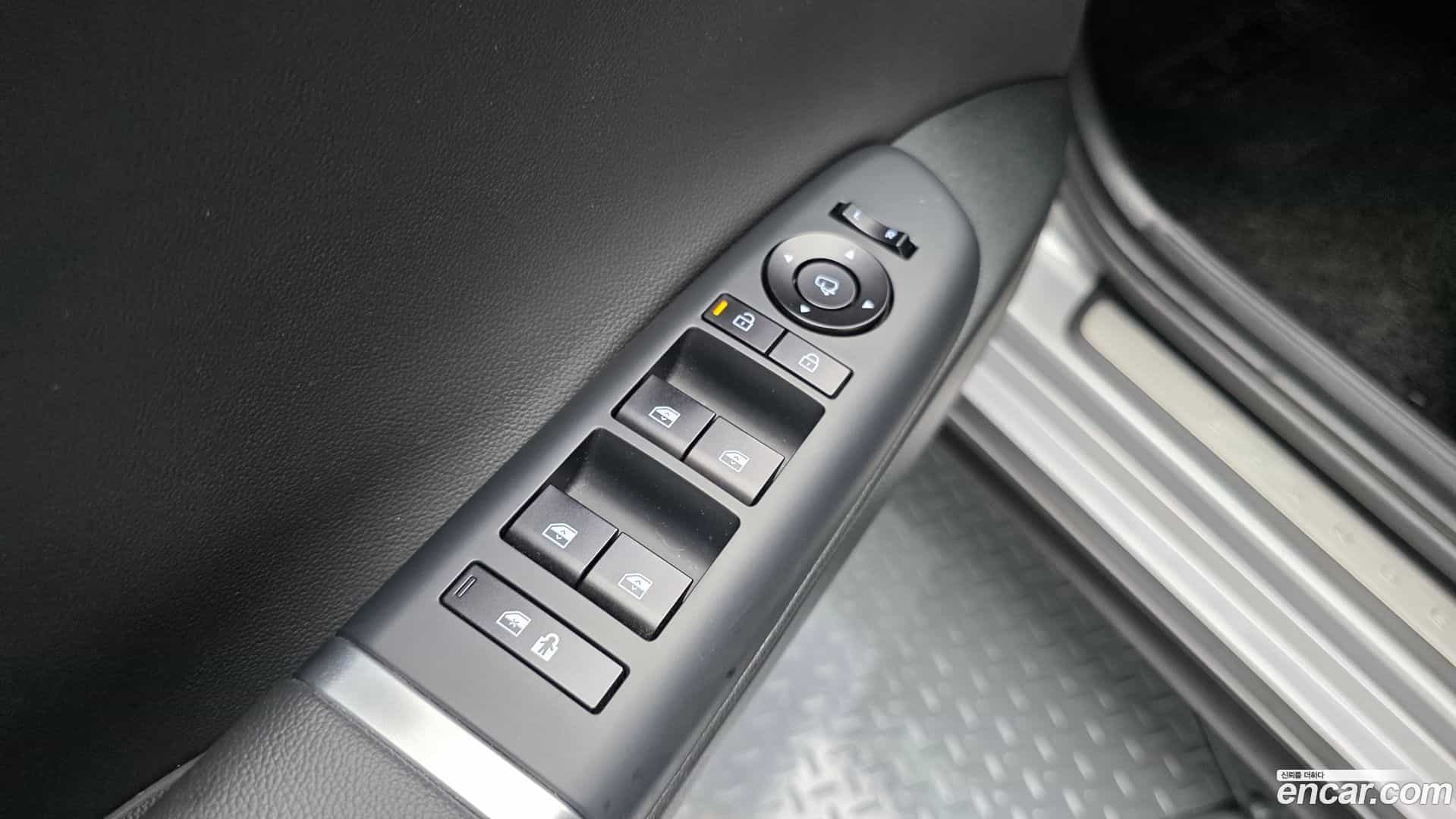 Grandeur Hyundai 2023.2-OPTION-040