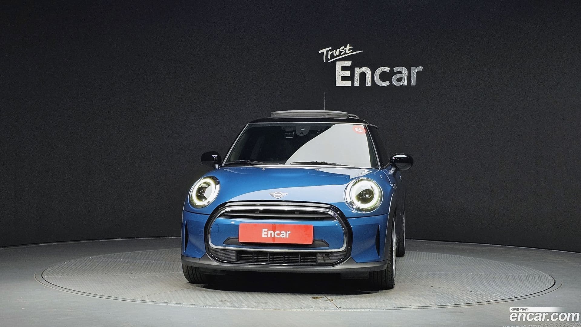 Main__Slider__Photo:Cooper Mini 2022.4-2