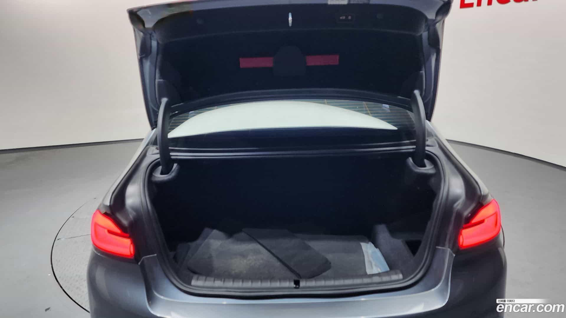 5-Series BMW 2018.2-OPTION-024