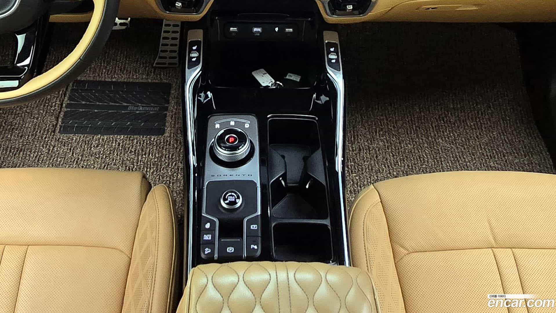 Sorento Kia 2022.1-INNER-009
