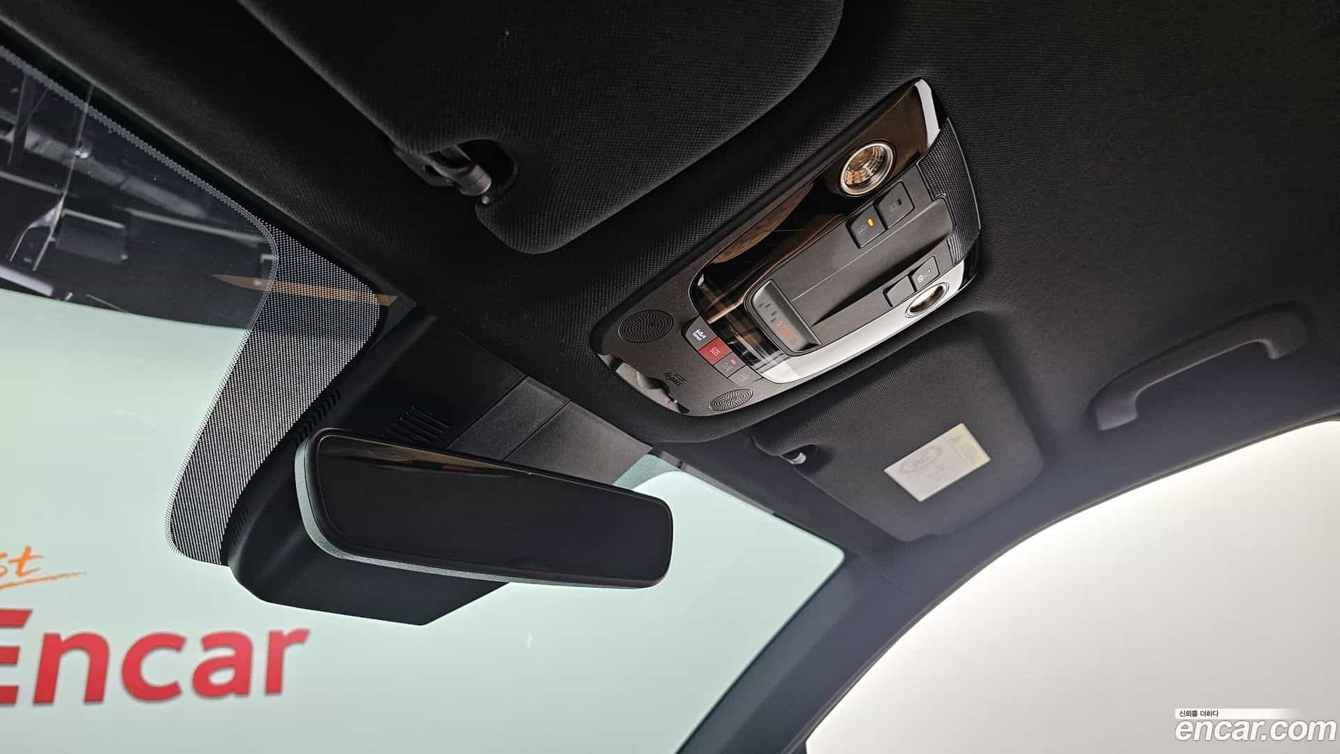 Sorento Kia 2022.1-OPTION-043
