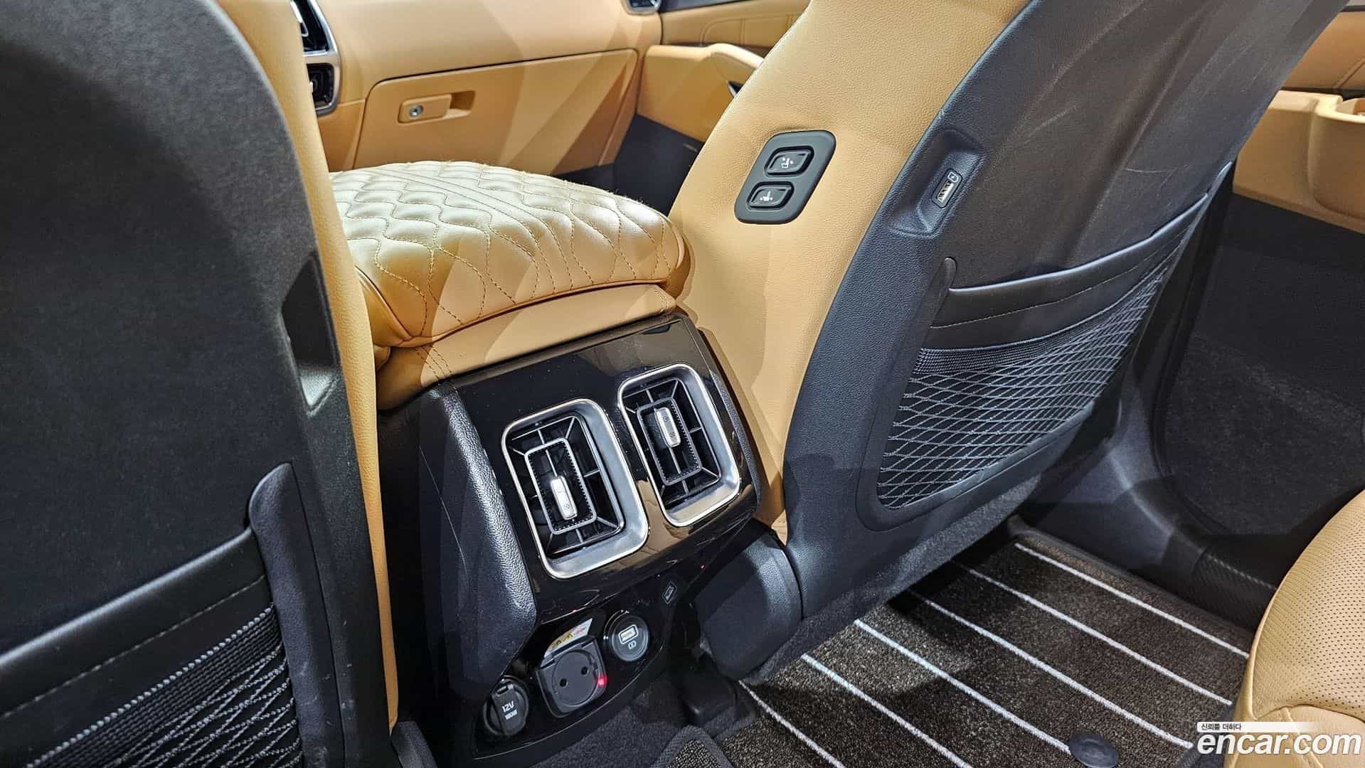 Sorento Kia 2022.1-OPTION-044