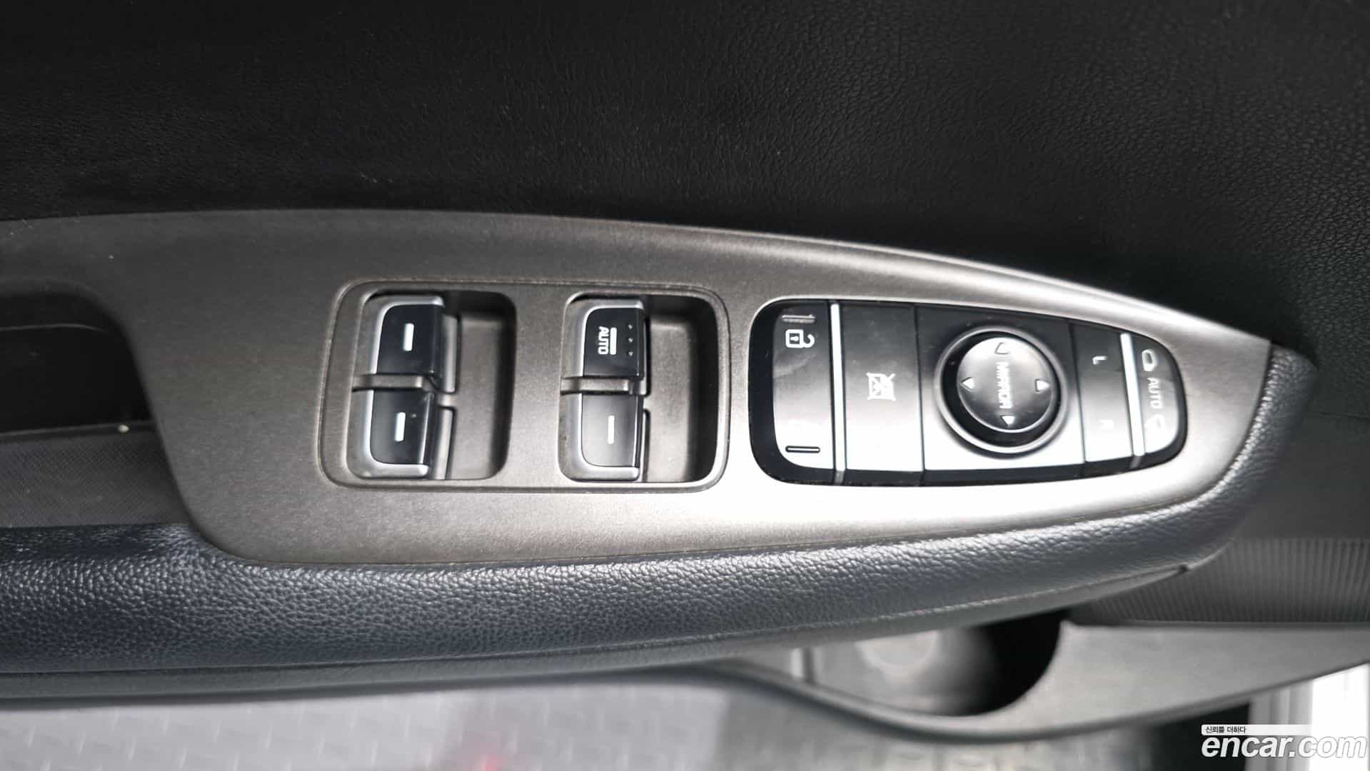 K5 Kia 2017.2-OPTION-041