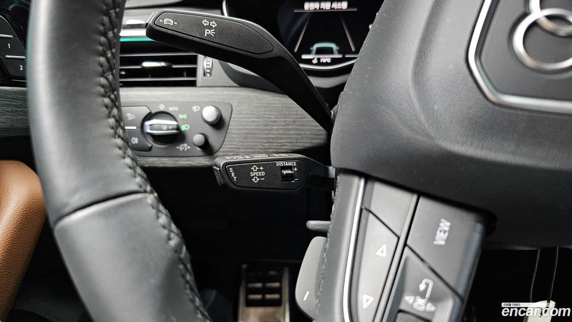 A4 Audi 2022.10-OPTION-020